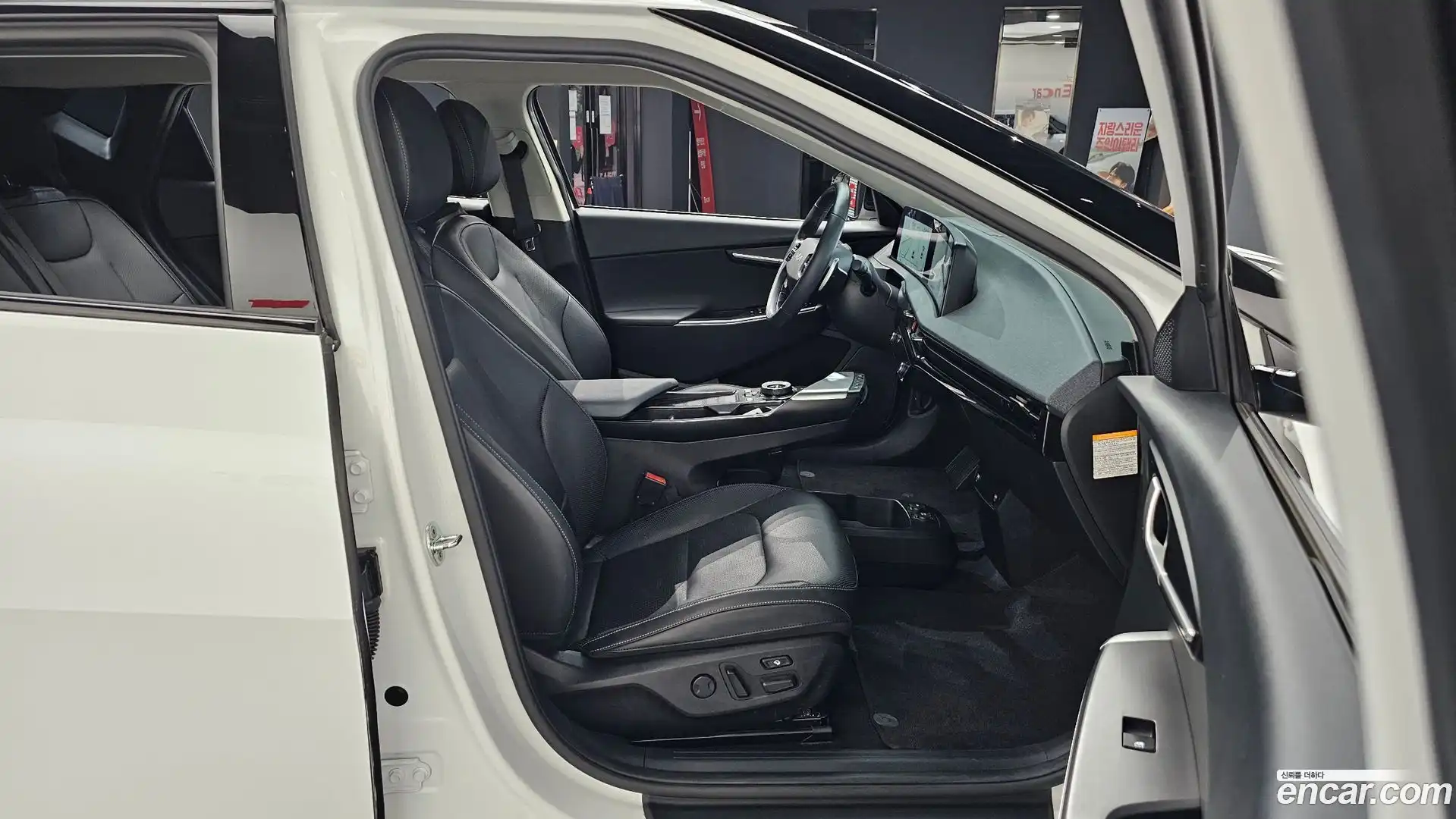 EV6 Kia 2022.4-INNER-036