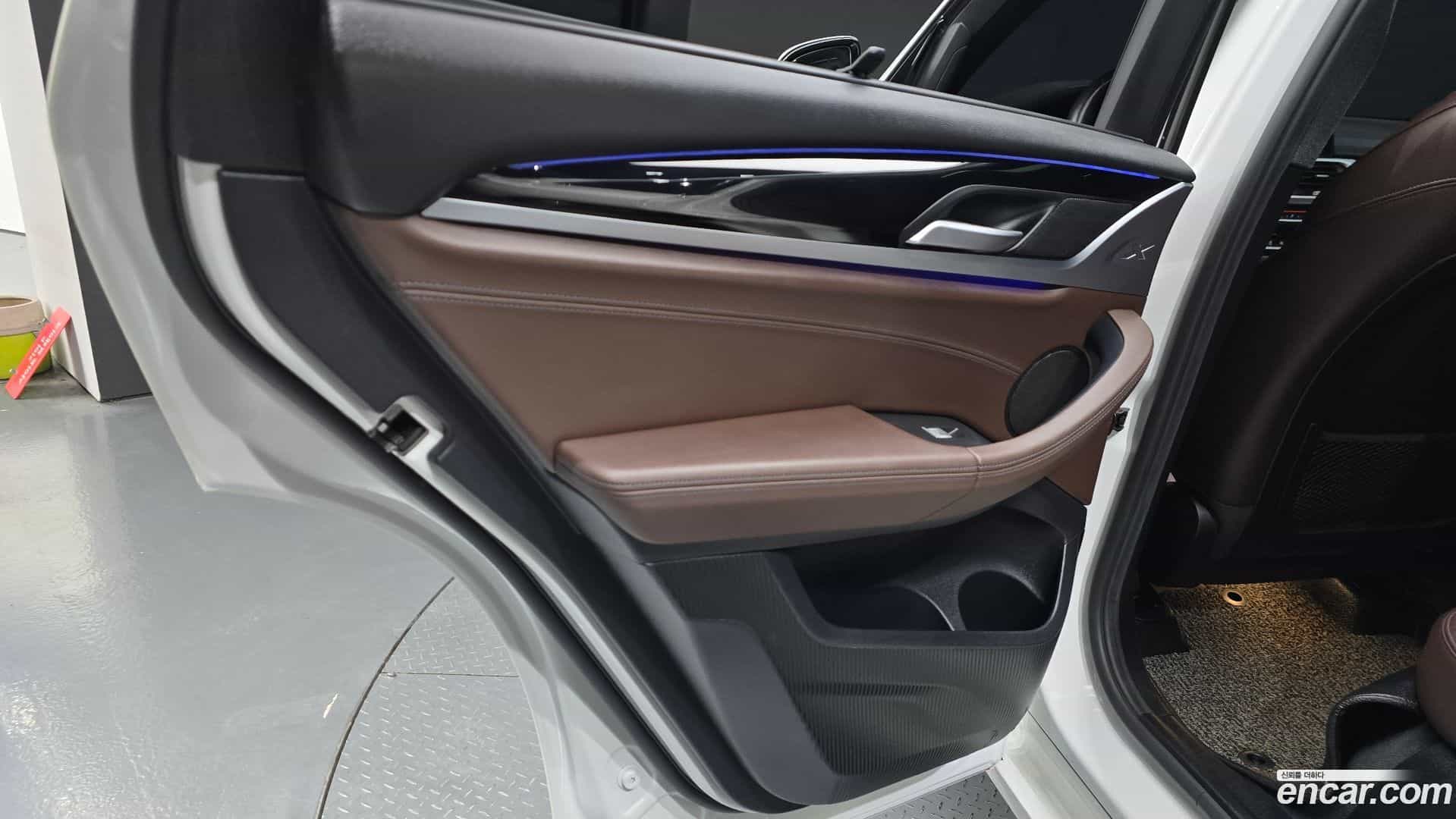 X3 BMW 2019.1-INNER-035