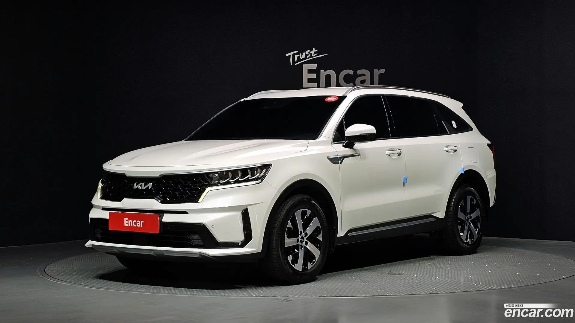 Main__Slider__Photo:Sorento Kia 2023.6-0