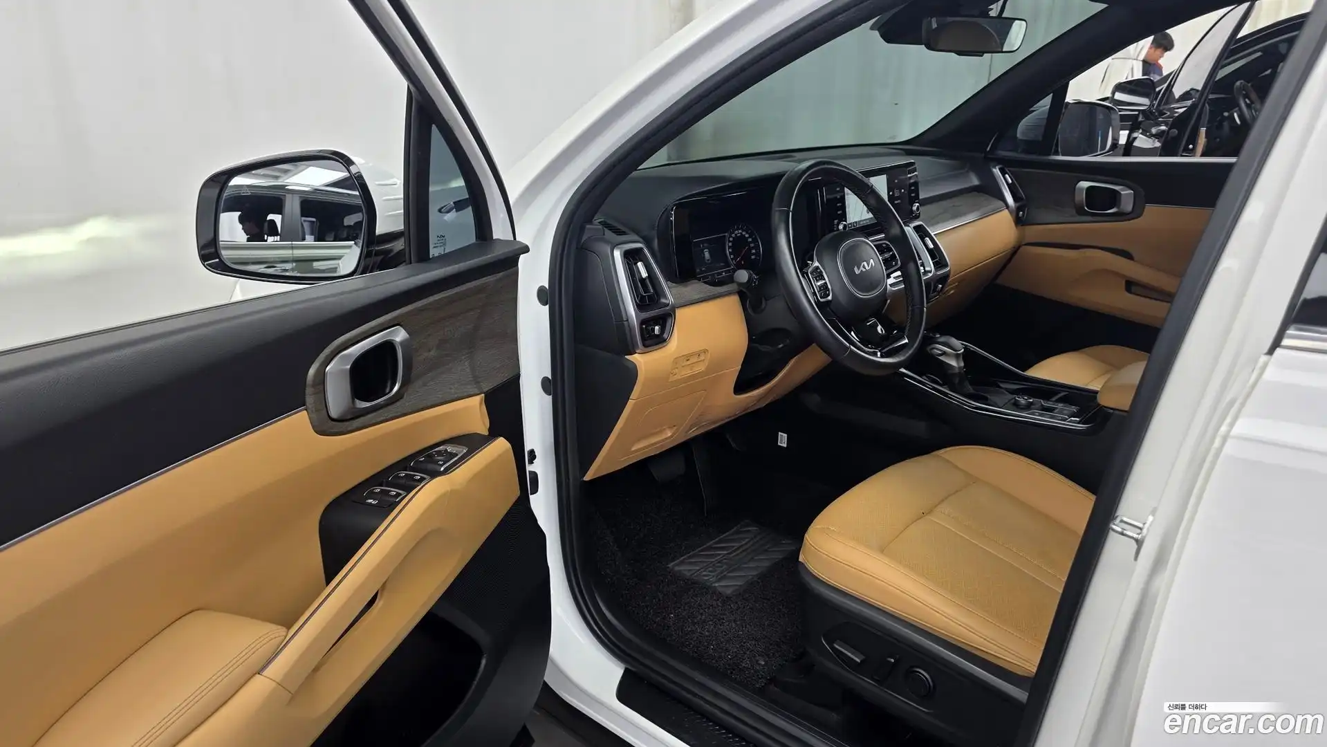Sorento Kia 2023.6-INNER-010