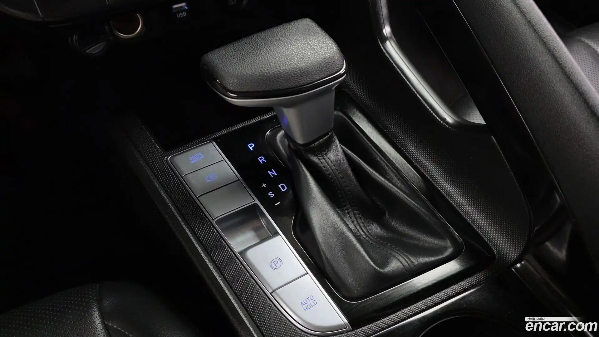 AVANTE Hyundai 2022.4-INNER-009