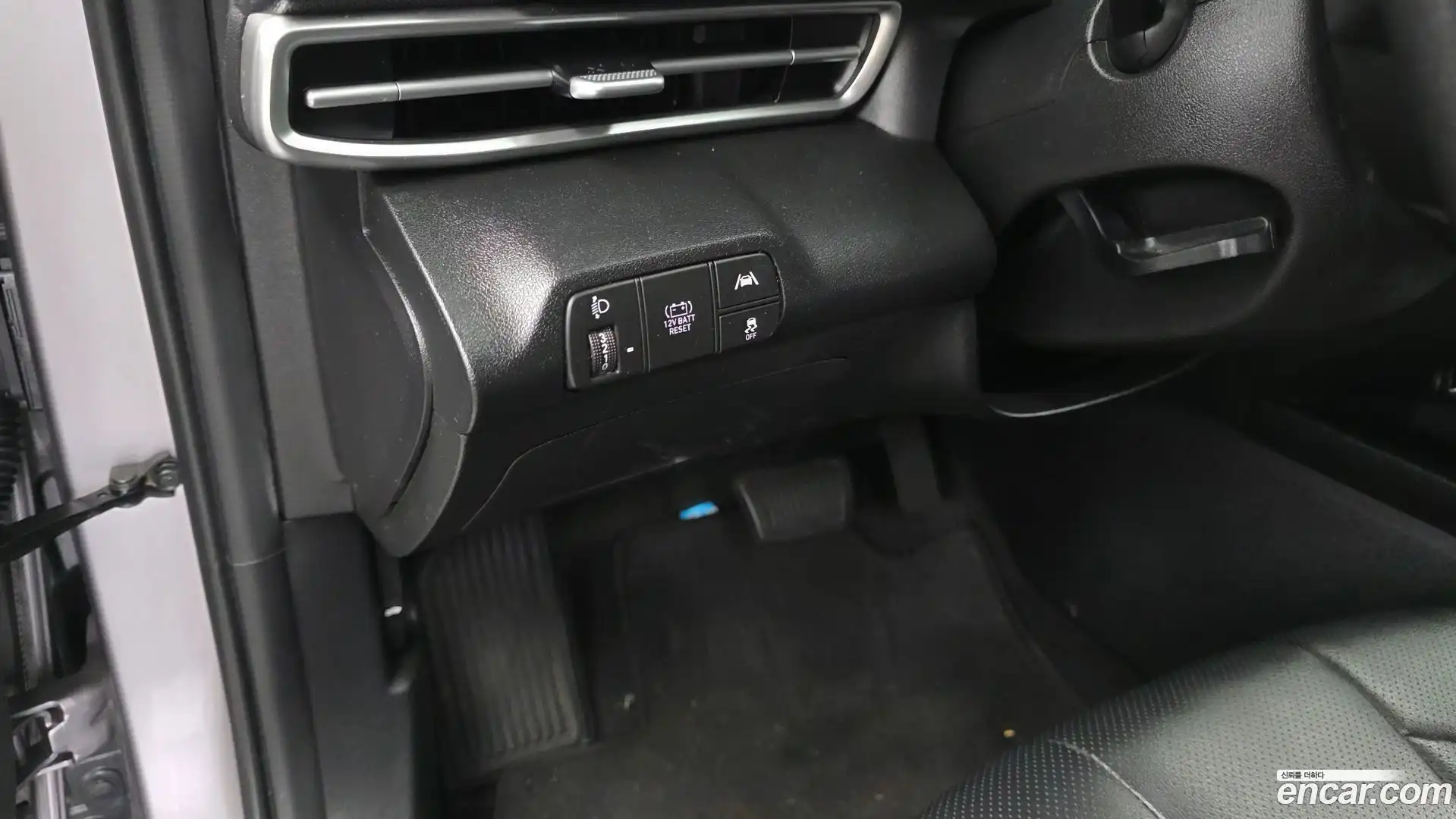 AVANTE Hyundai 2022.4-OPTION-021