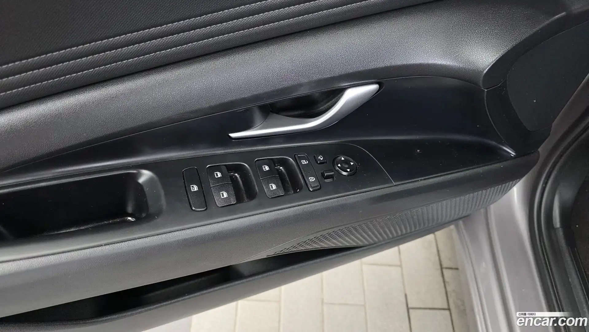AVANTE Hyundai 2022.4-OPTION-040
