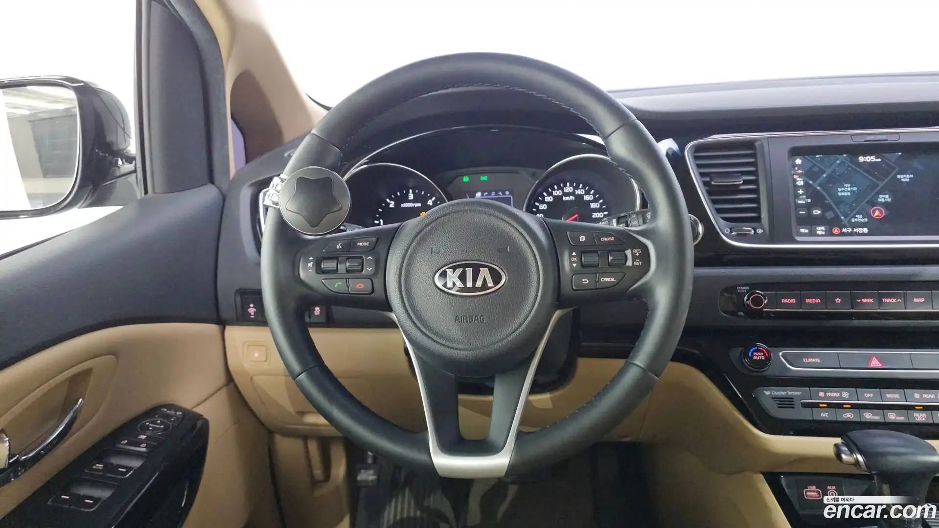 Canival Kia 2017.8-OPTION-015