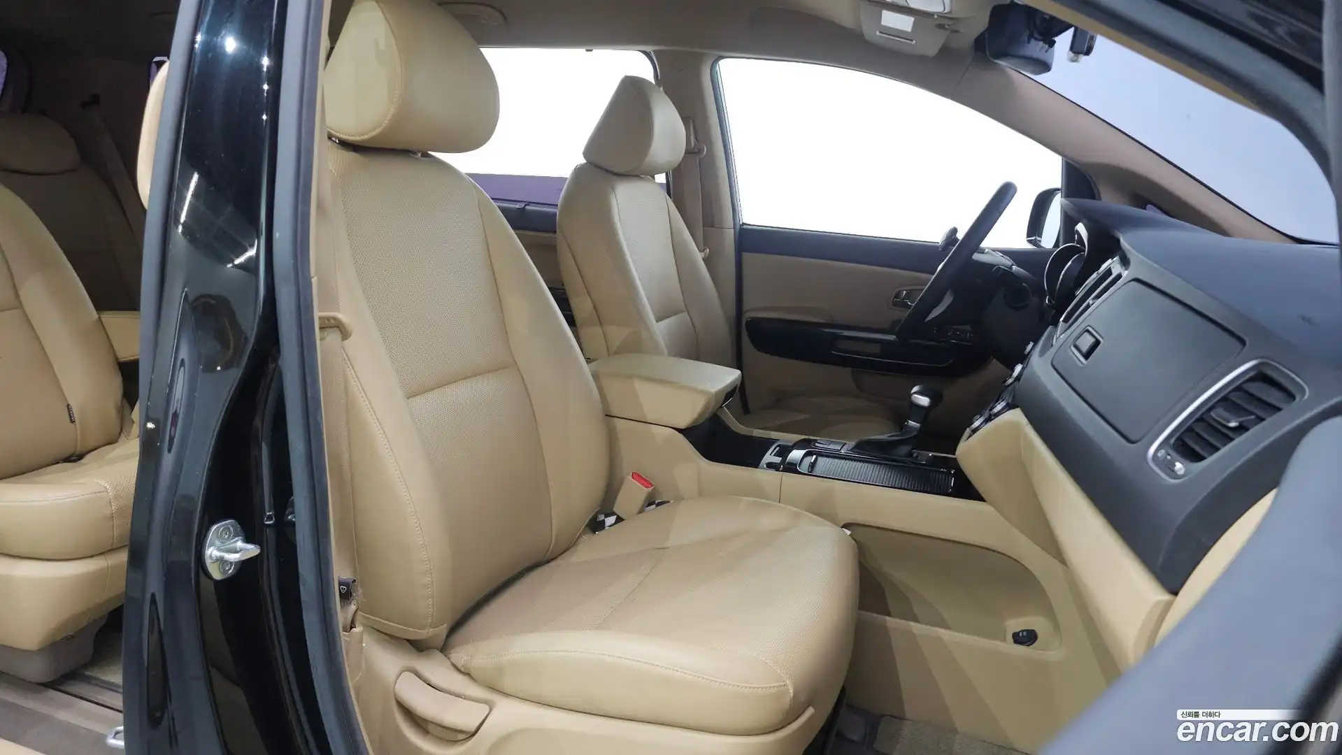 Canival Kia 2017.8-INNER-036