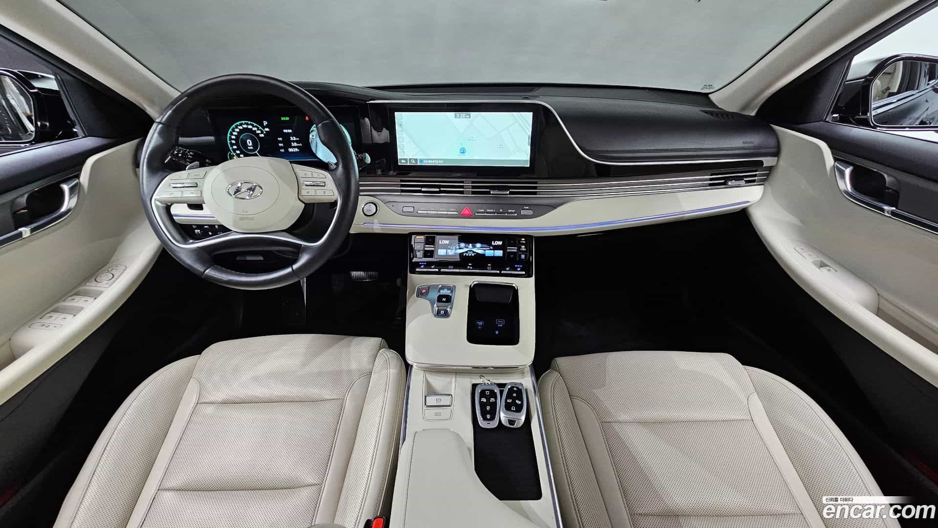 Grandeur Hyundai 2022.1-INNER-007