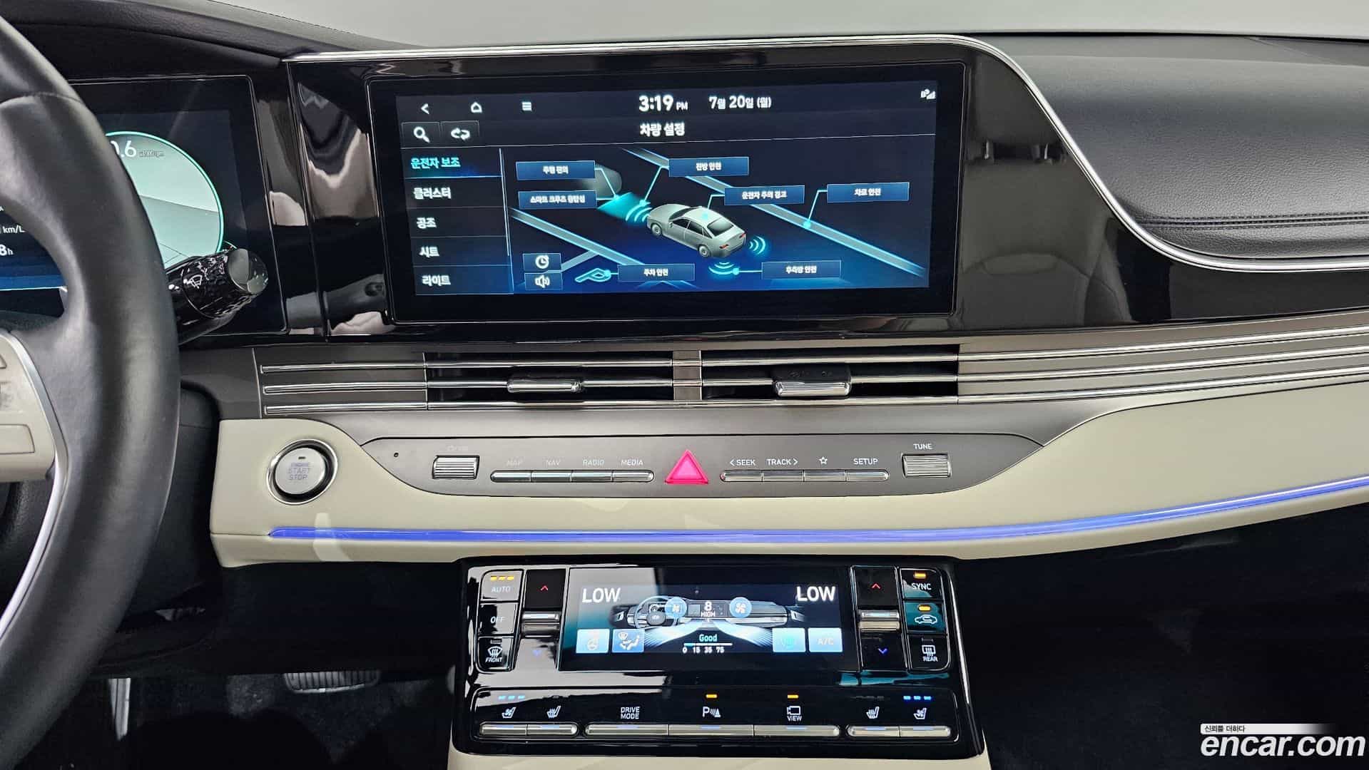 Grandeur Hyundai 2022.1-OPTION-016