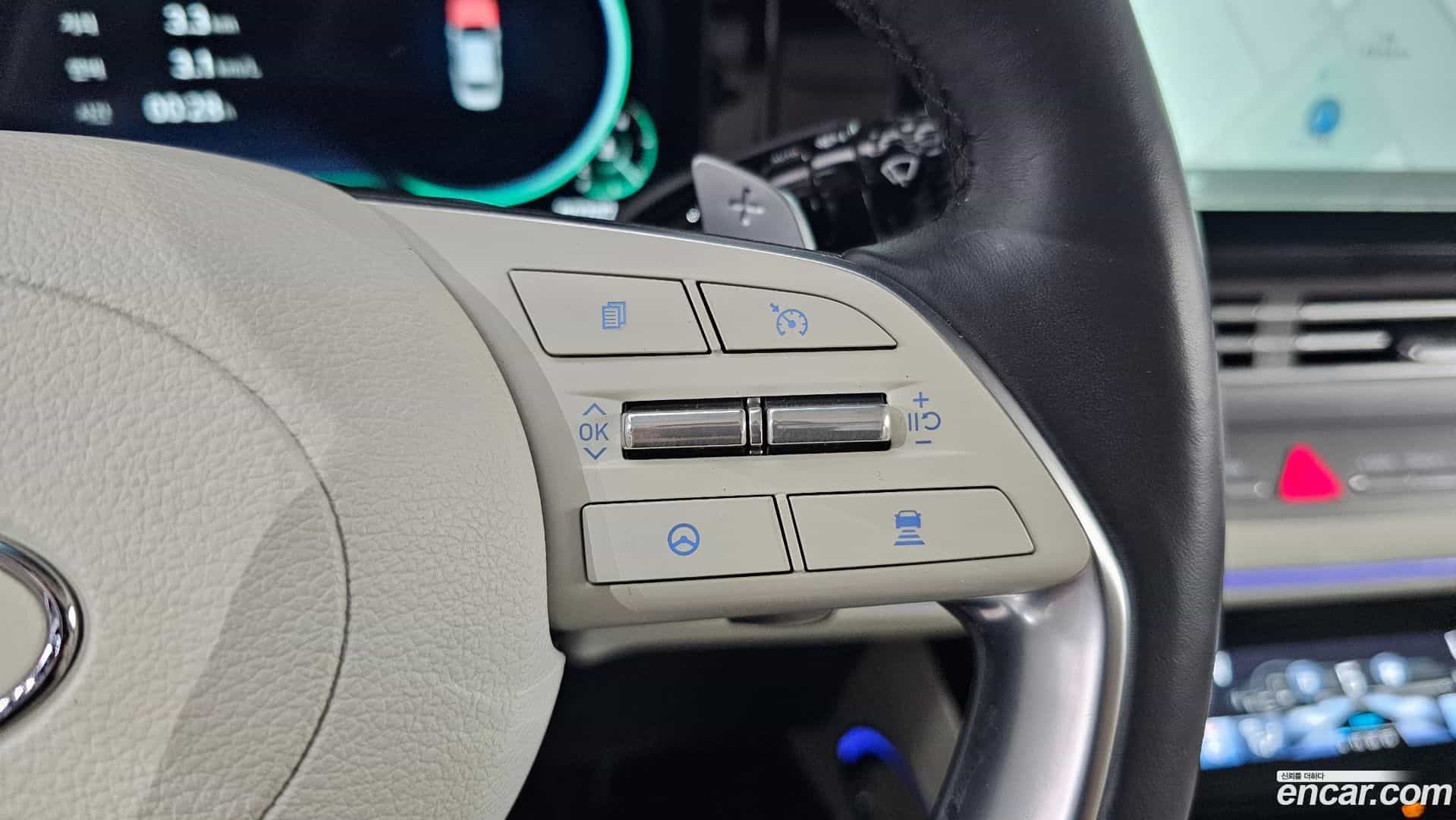 Grandeur Hyundai 2022.1-OPTION-019