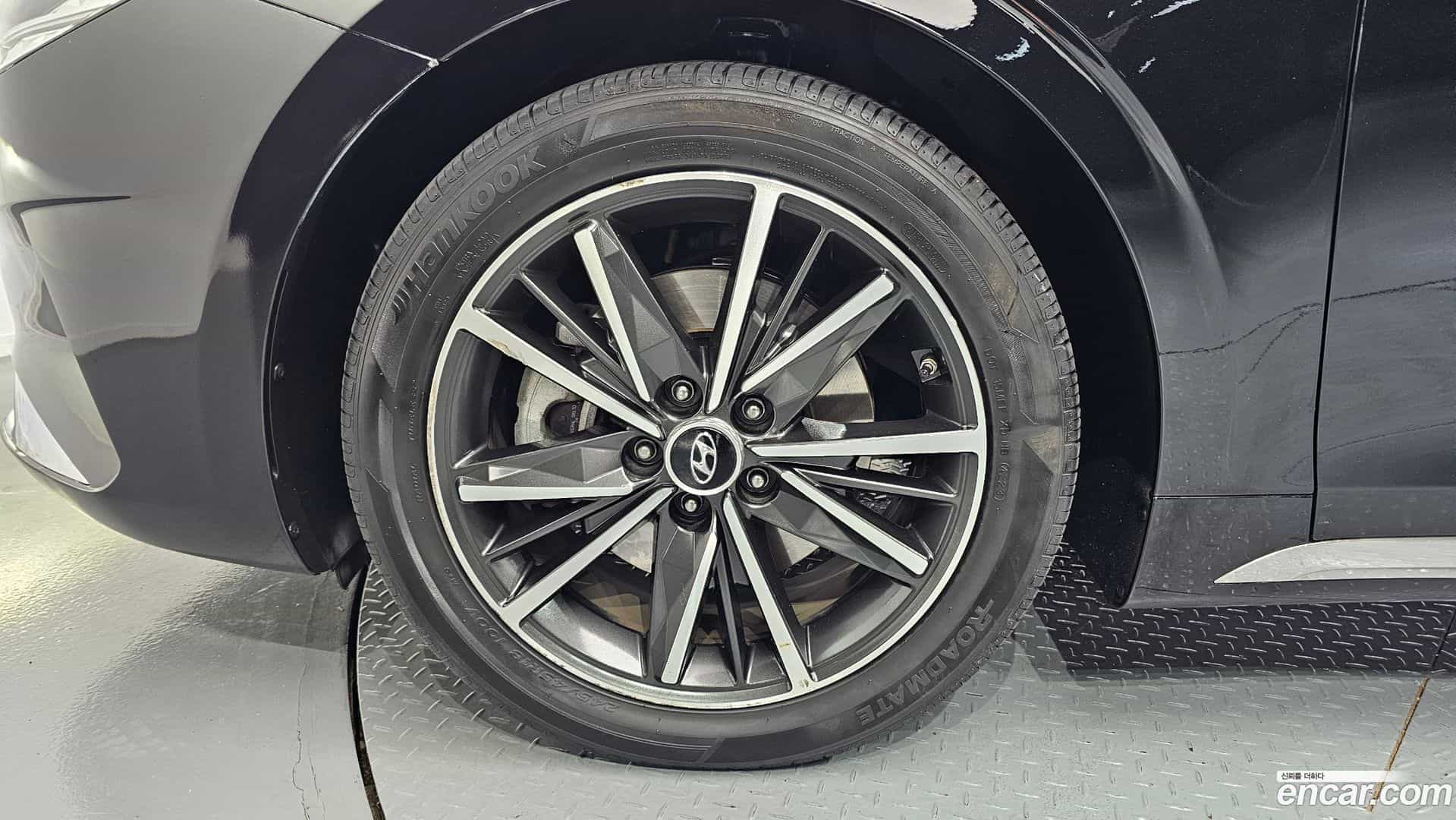 Grandeur Hyundai 2022.1-OUTER-031