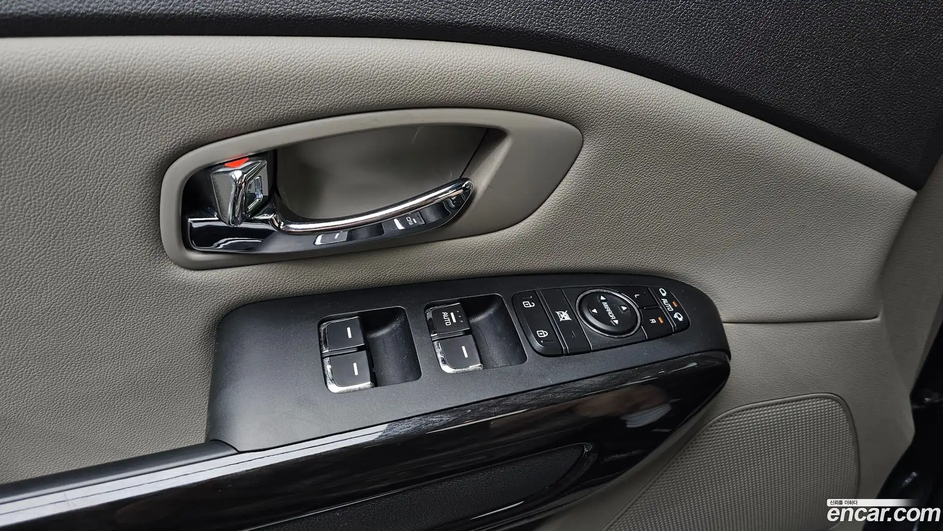 Canival Kia 2016.6-OPTION-040
