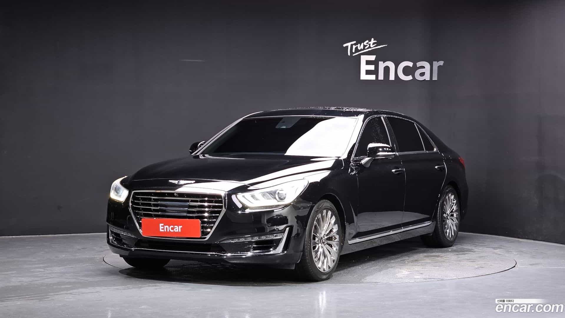 EQ900 Genesis 2016.1-OUTER-001