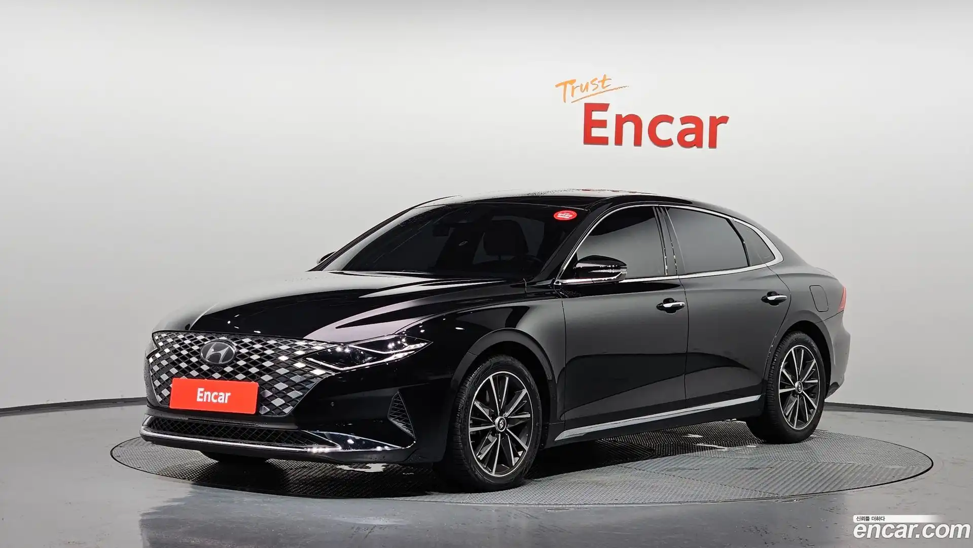 Grandeur Hyundai 2021.5-OUTER-001
