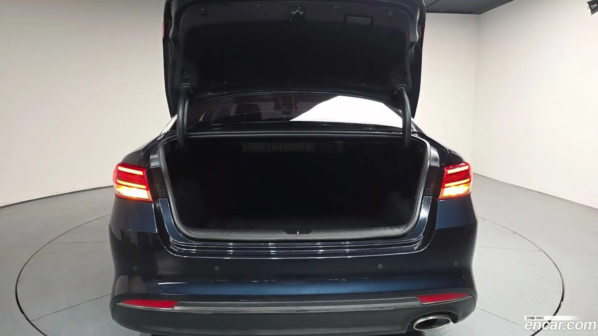 K5 Kia 2018.1-OPTION-024