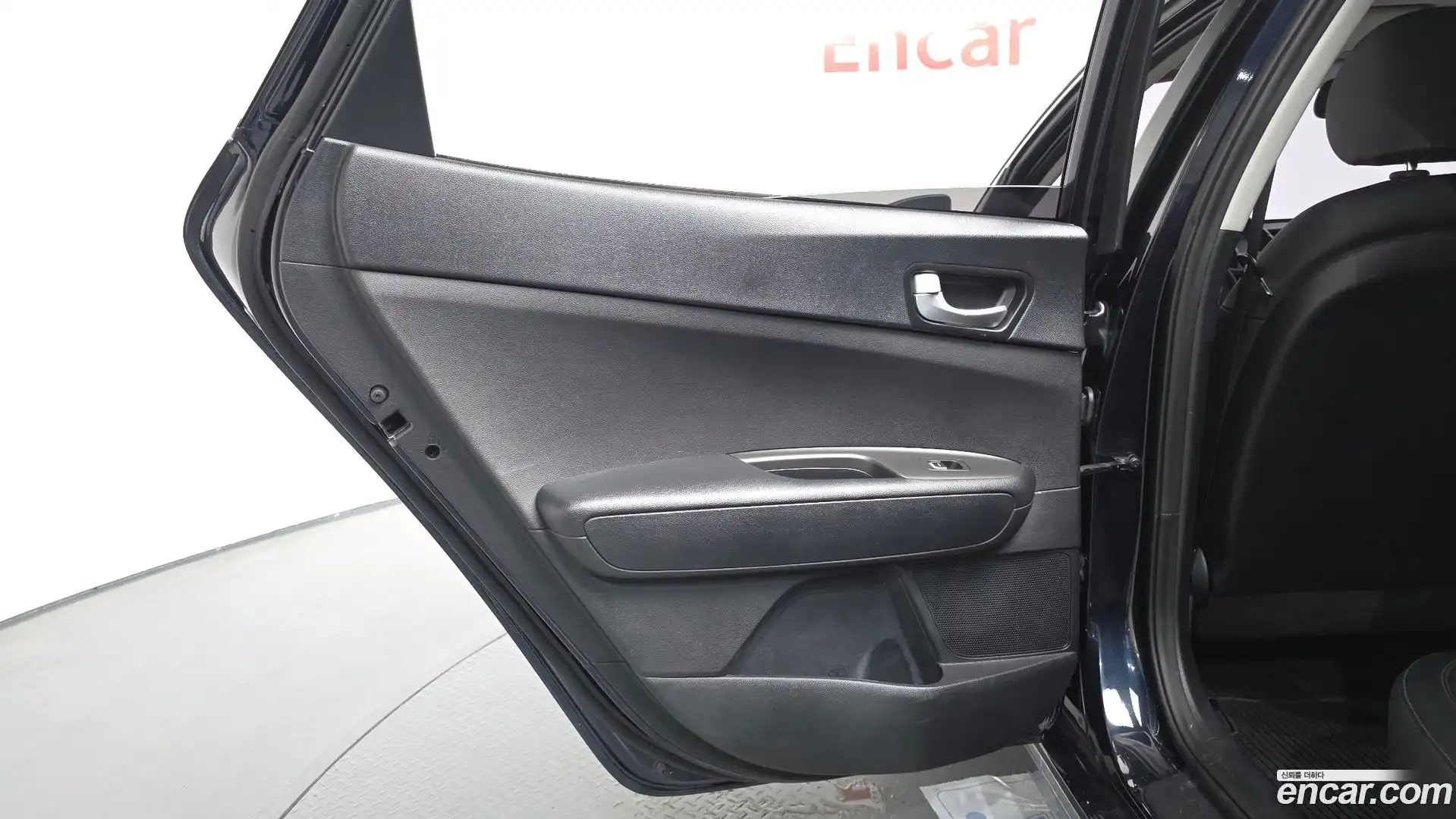 K5 Kia 2018.1-INNER-035