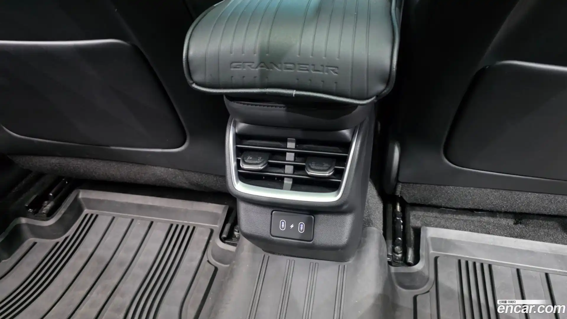 Grandeur Hyundai 2023.7-OPTION-050