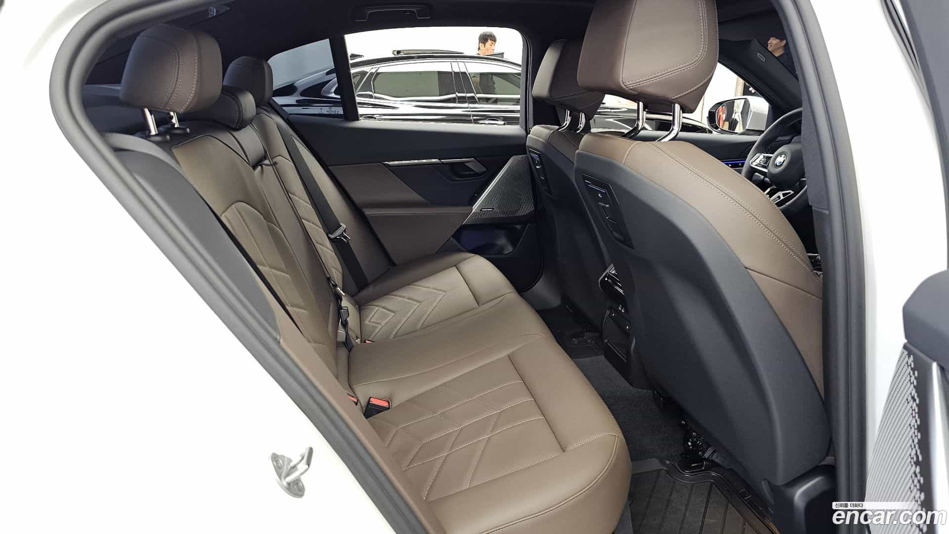 5-Series BMW 2025.0-OPTION-016