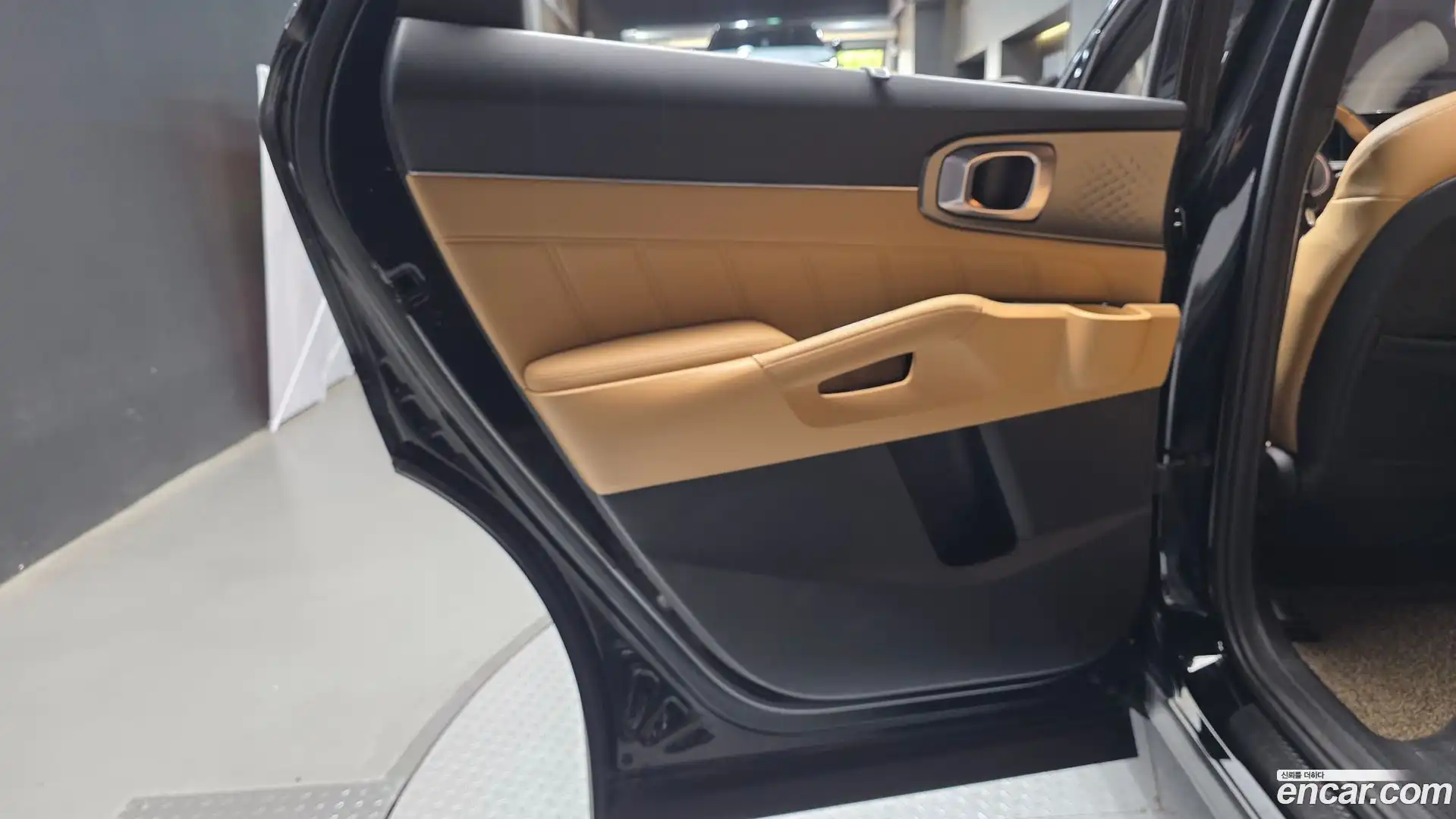 Sorento Kia 2020.6-INNER-035