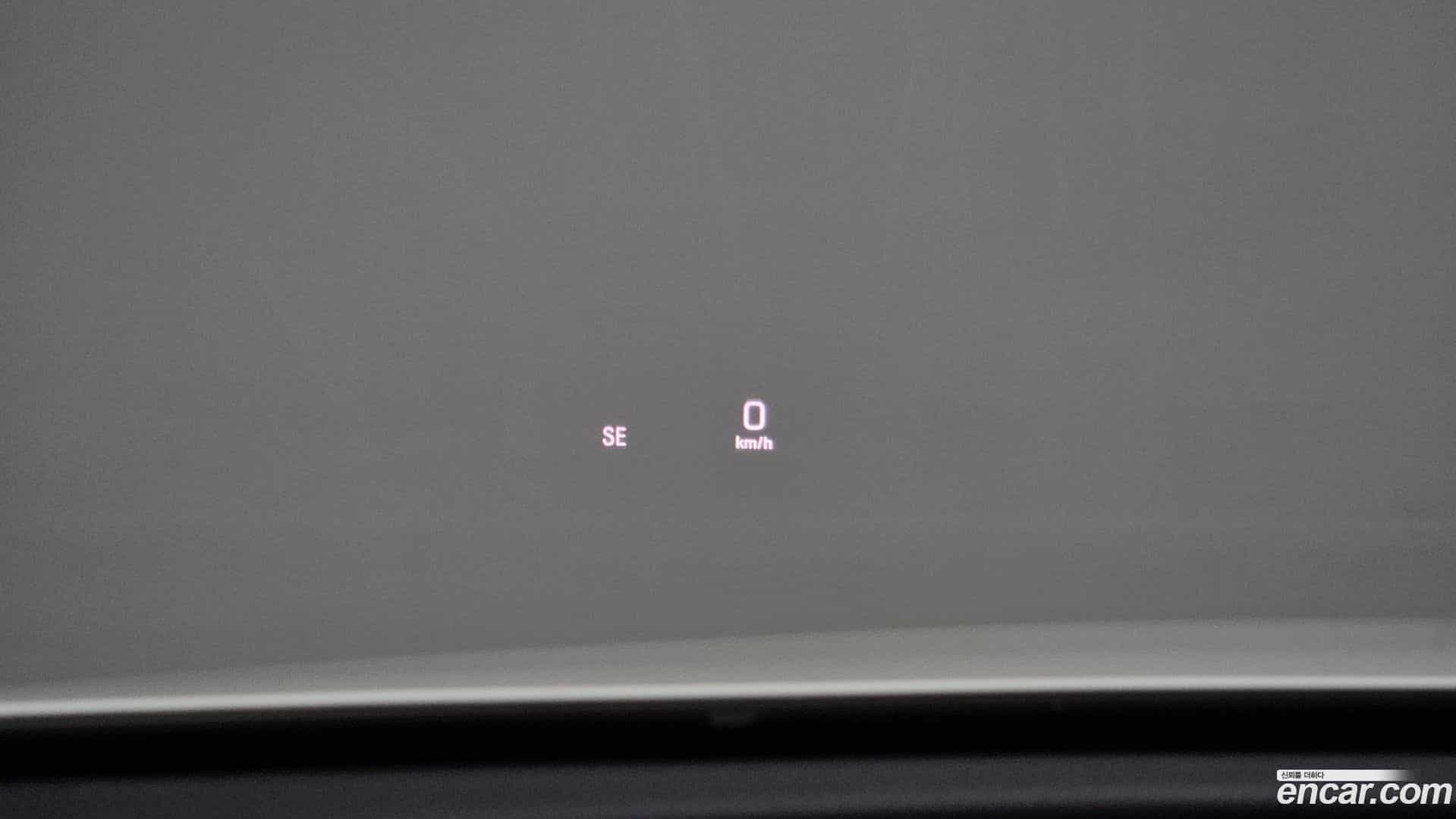 E-Class Mercedes-Benz 2018.6-OPTION-020