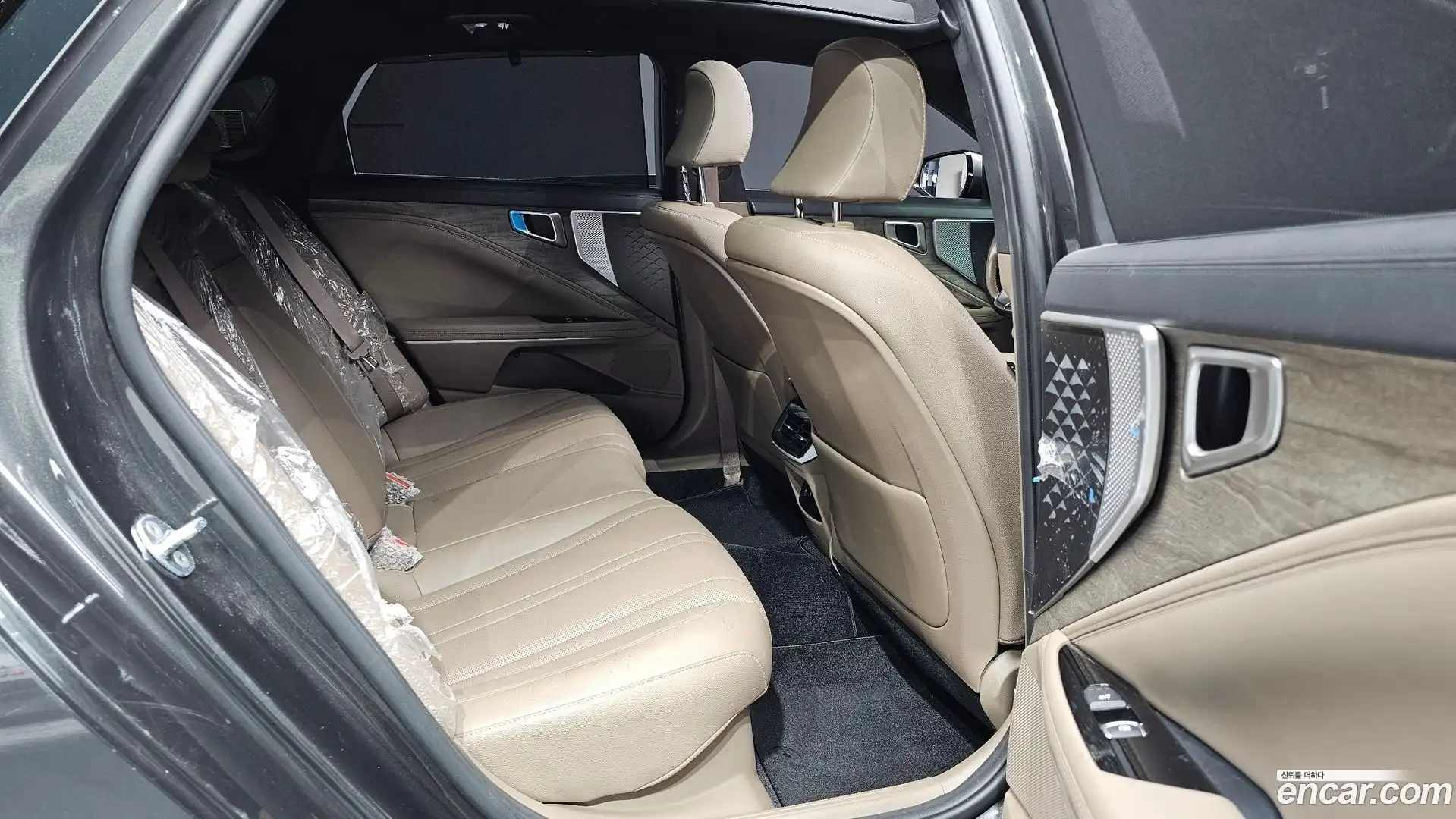 K8 Kia 2022.7-OPTION-016
