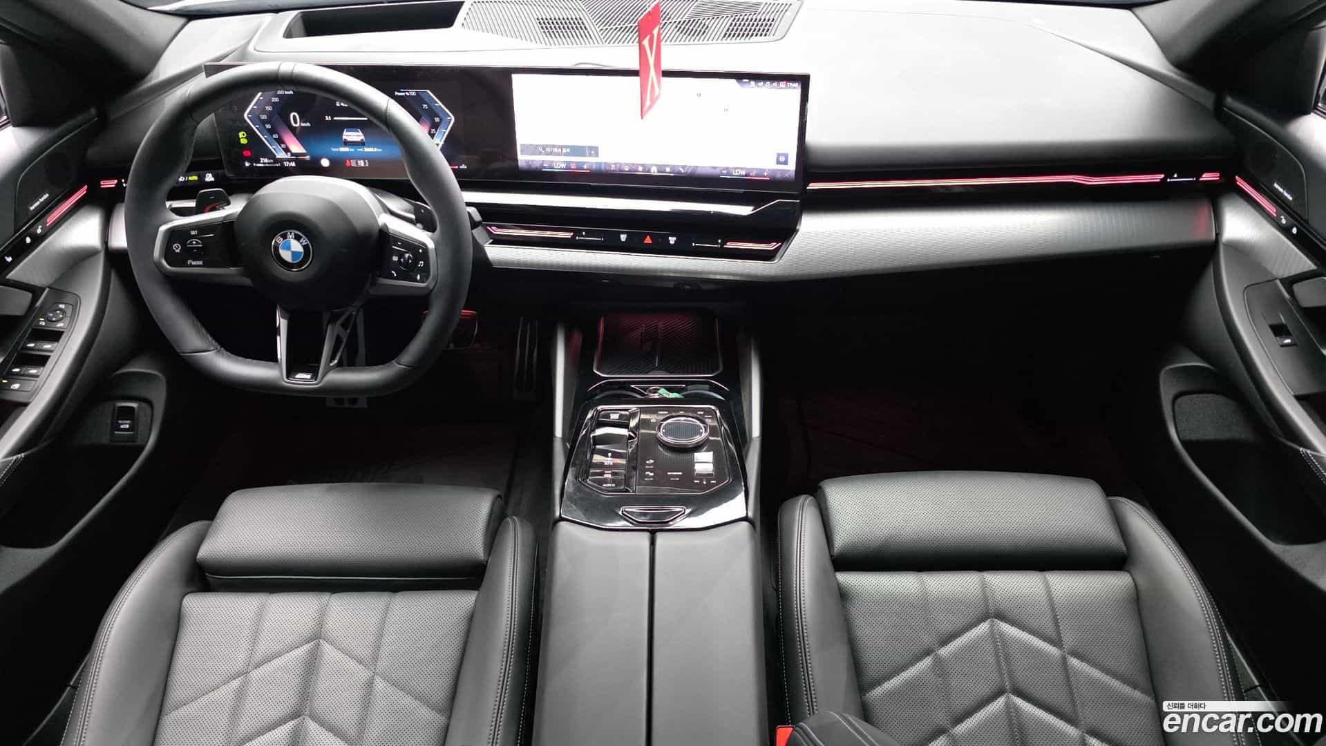 5-Series BMW 2024.6-INNER-007