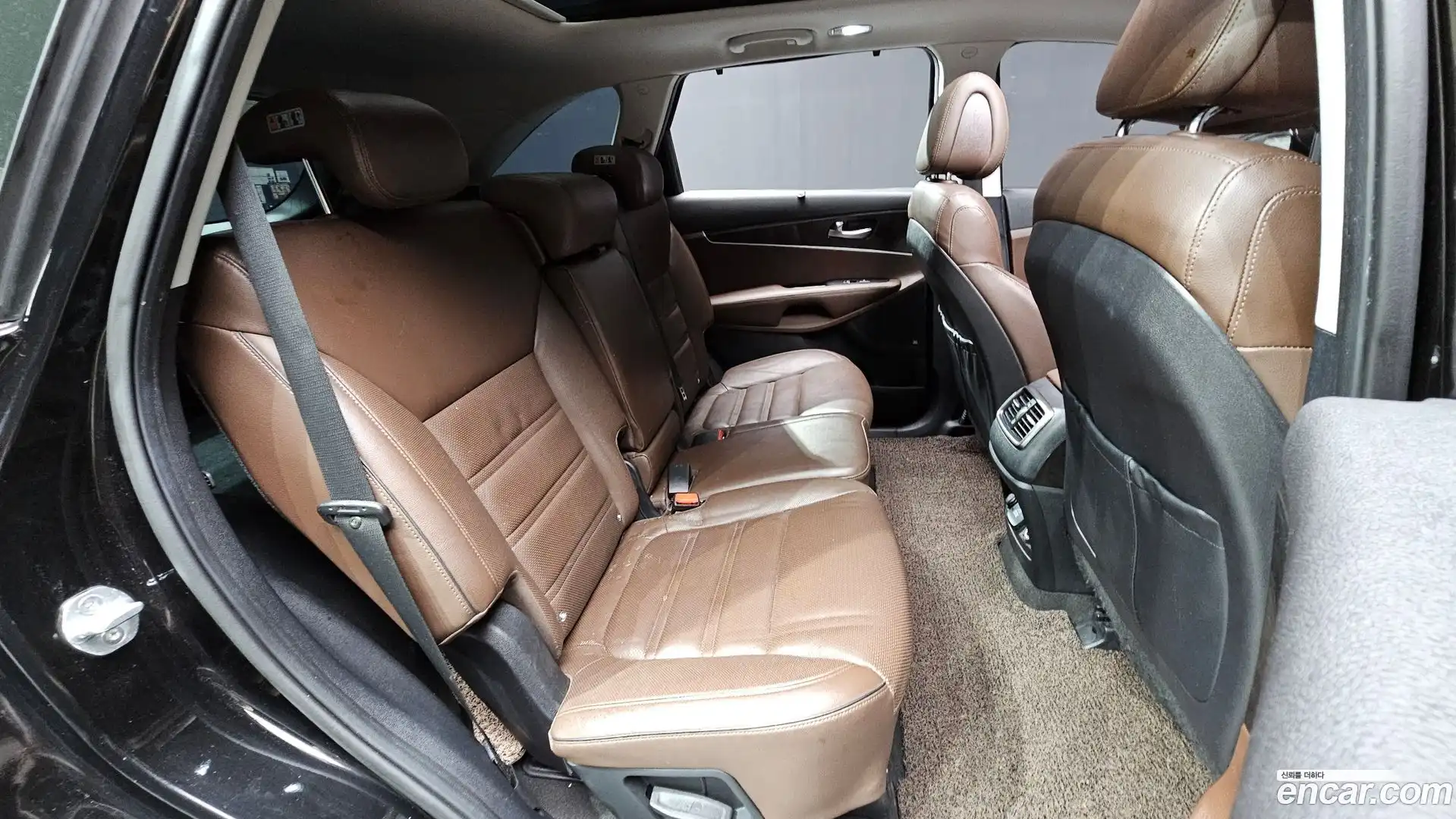 Sorento Kia 2016.8-OPTION-015