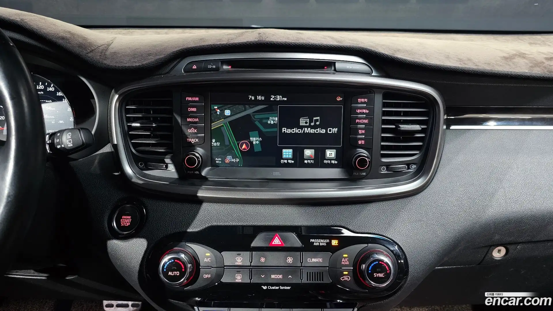 Sorento Kia 2016.8-OPTION-018