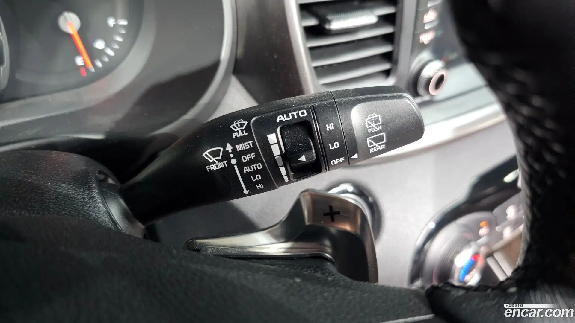 Sorento Kia 2016.8-OPTION-040