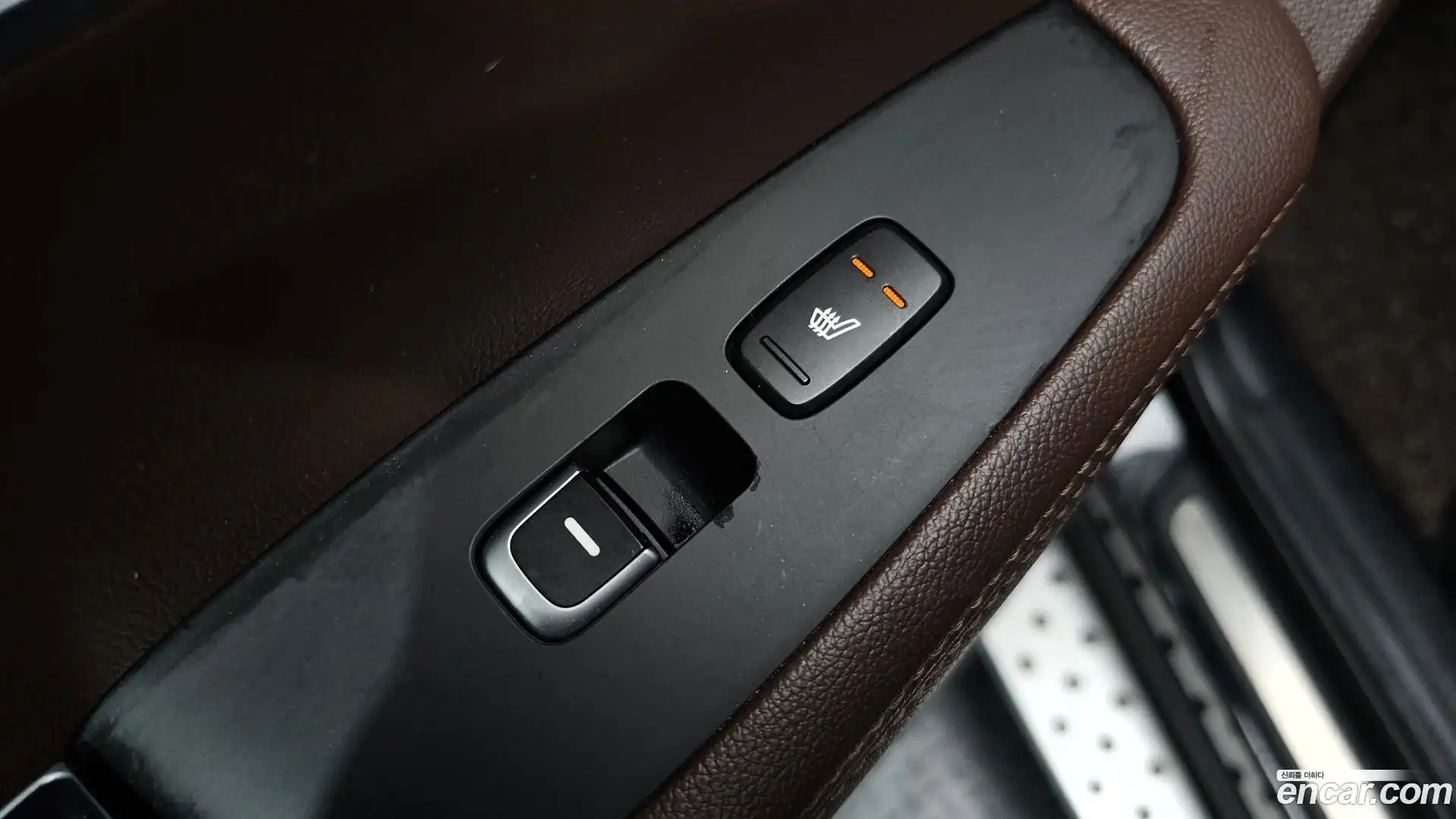 Sorento Kia 2016.8-OPTION-042
