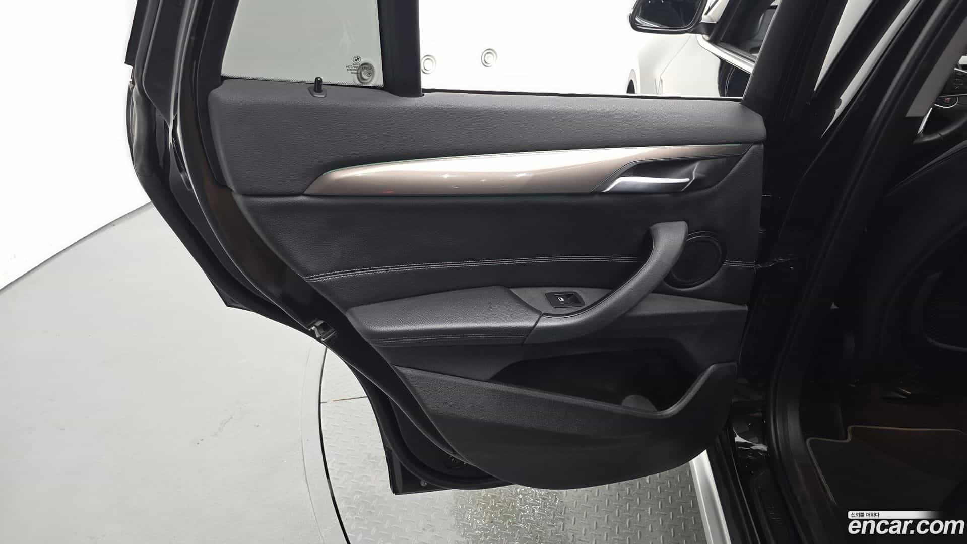 X1 BMW 2020.9-INNER-035