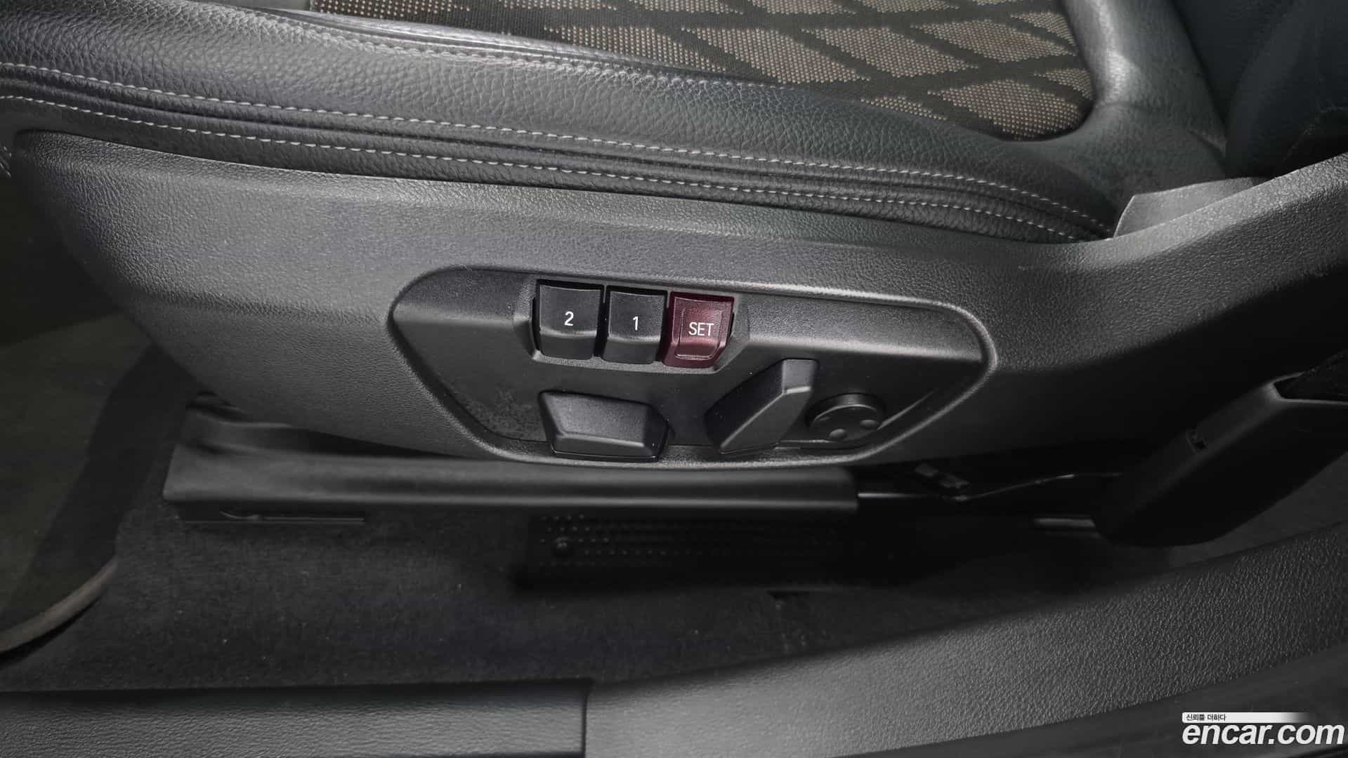 X1 BMW 2020.9-OPTION-048