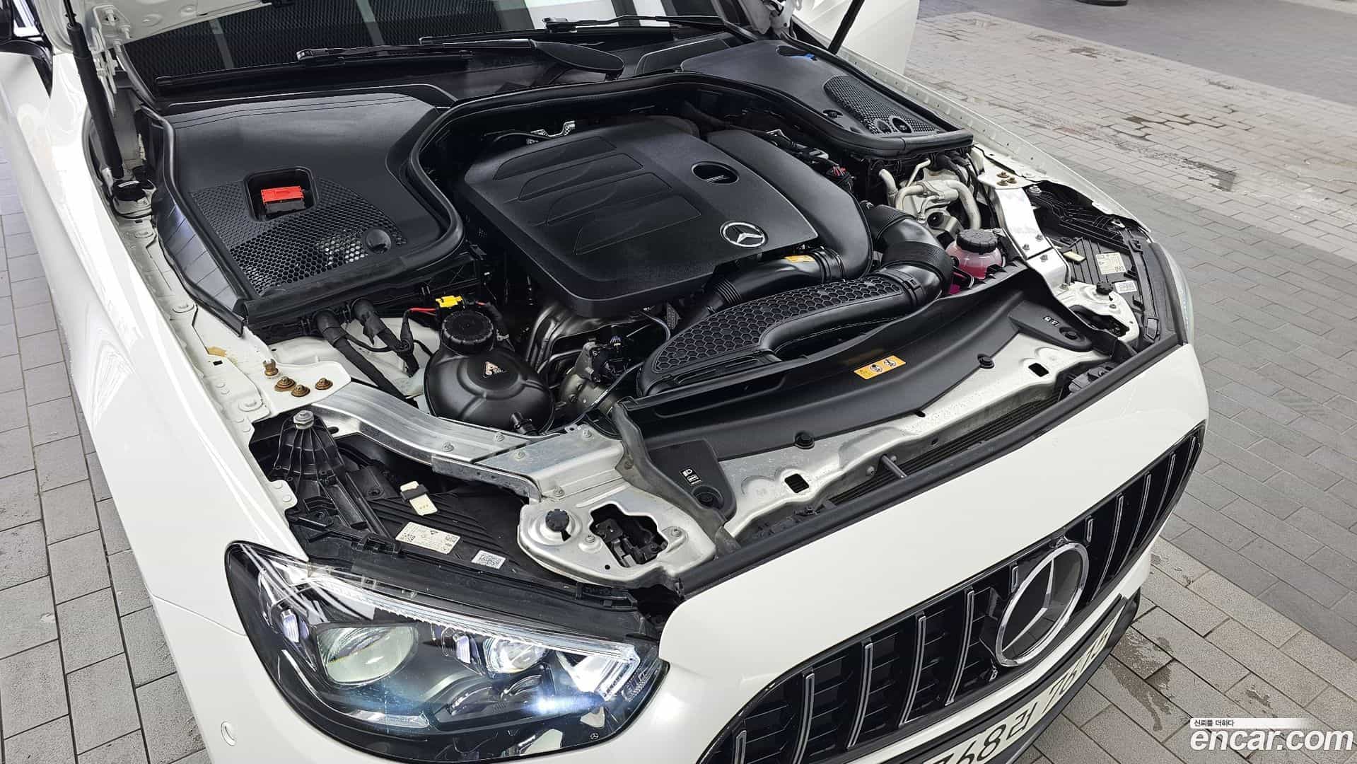 E-Class Mercedes-Benz 2022.3-OUTER-006