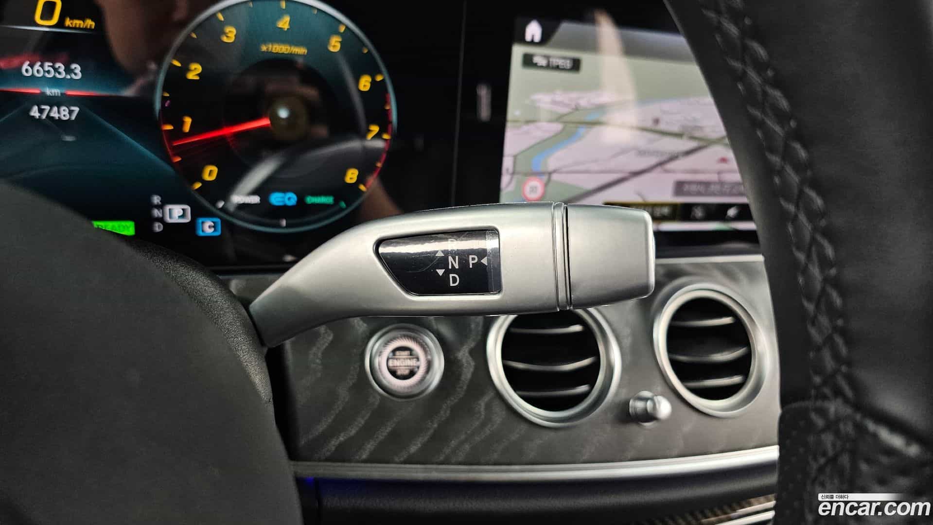 E-Class Mercedes-Benz 2022.3-INNER-009