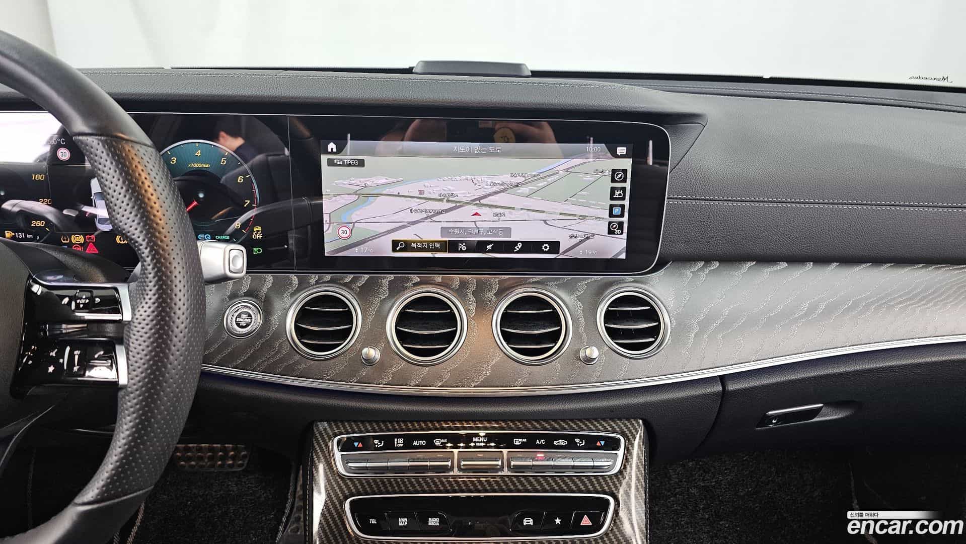 E-Class Mercedes-Benz 2022.3-OPTION-018