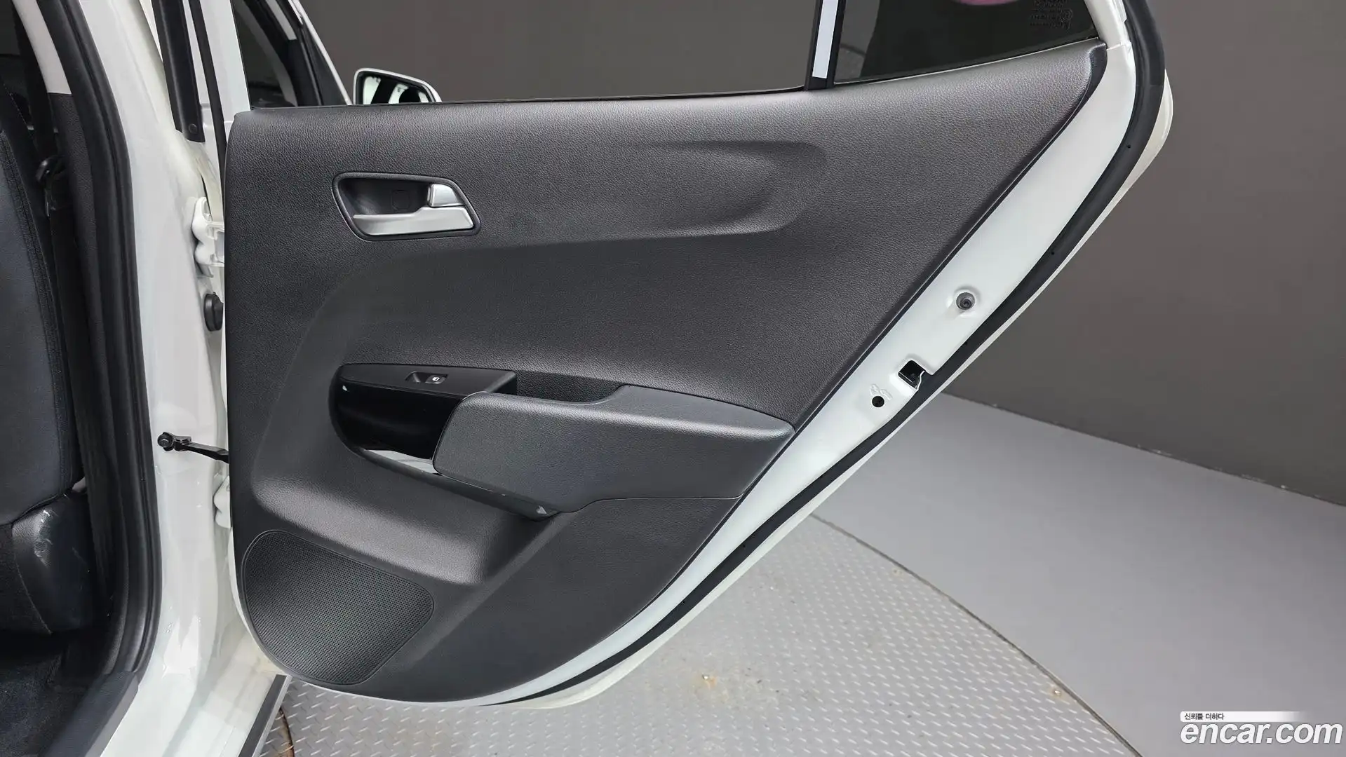morning Kia 2022.10-INNER-035