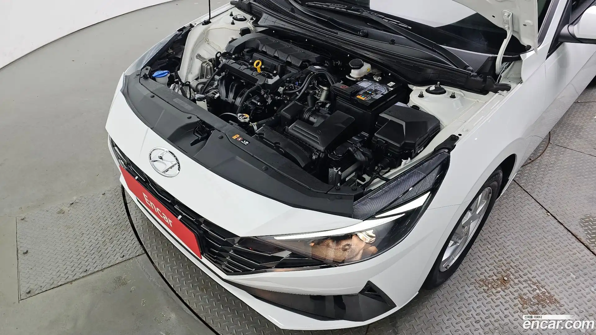 AVANTE Hyundai 2022.4-OUTER-006