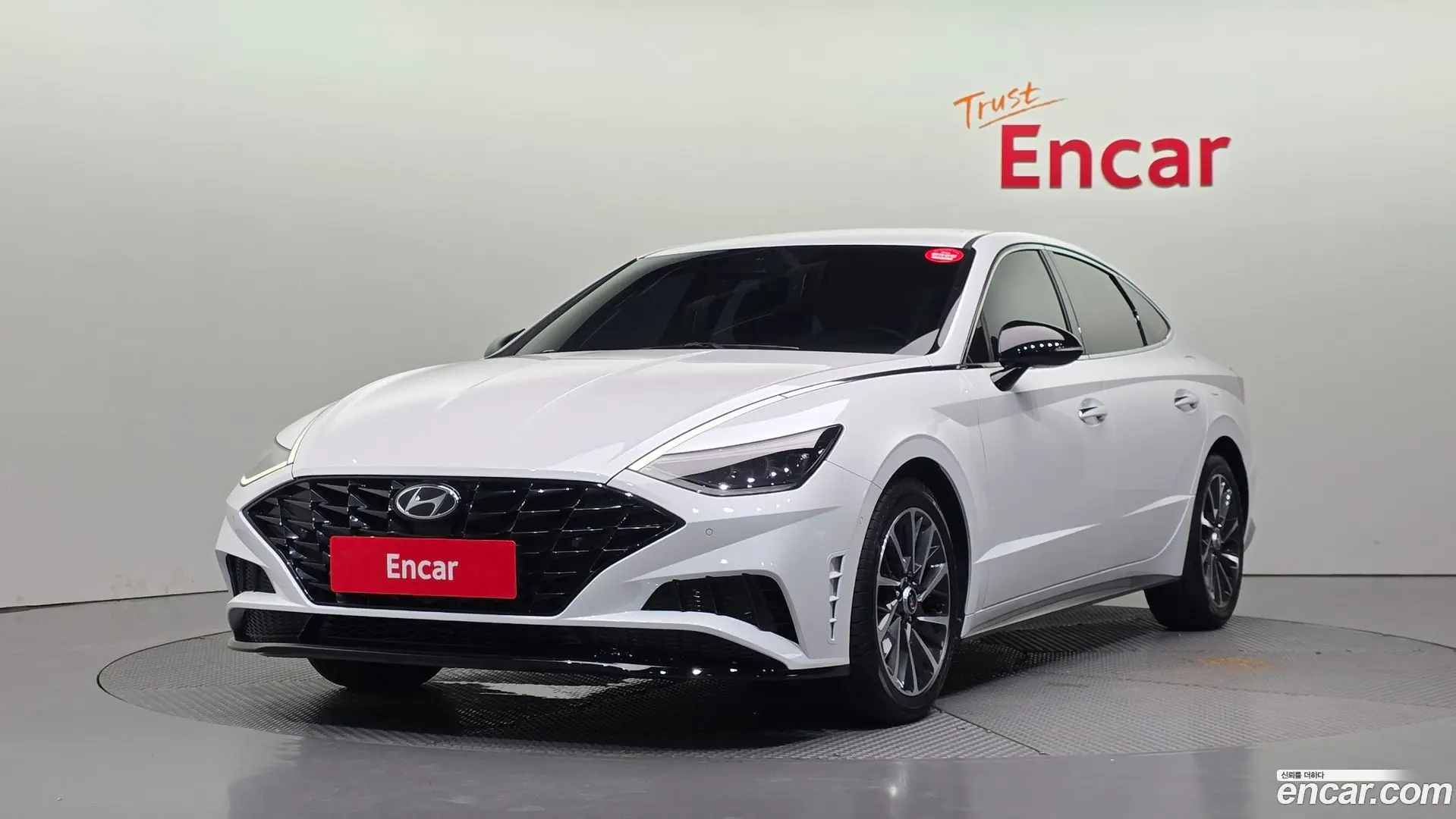 Main__Slider__Photo:Sonata Hyundai 2022.5-0