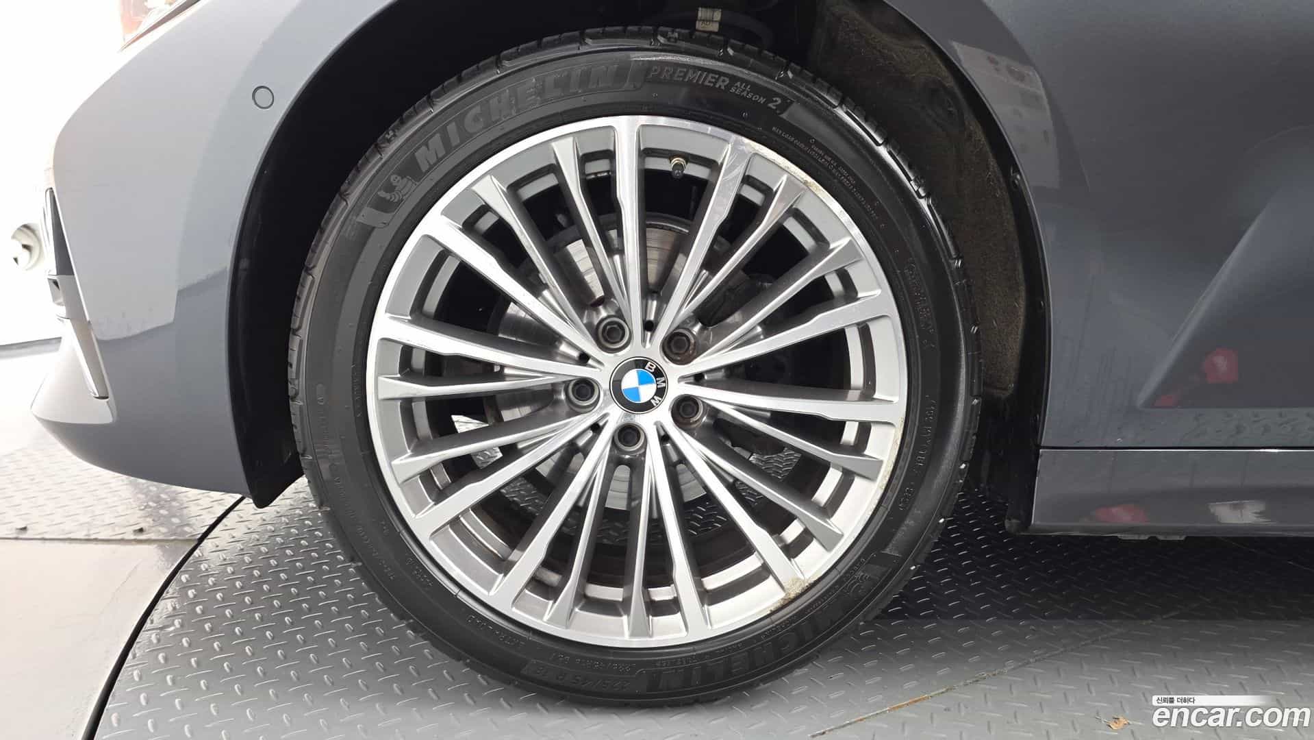 3-Series BMW 2021.5-OUTER-005