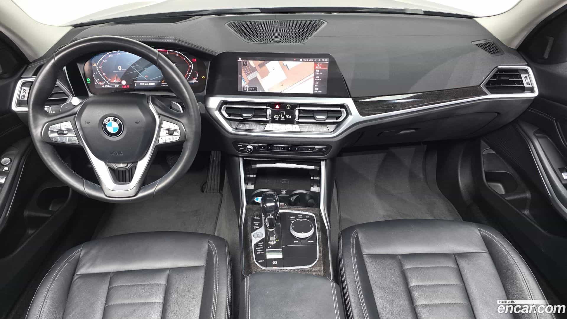 3-Series BMW 2021.5-INNER-007
