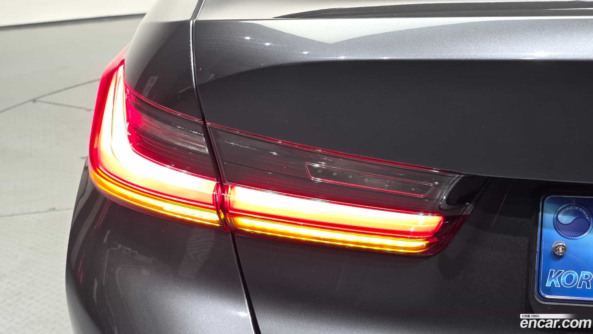 3-Series BMW 2021.5-OUTER-033
