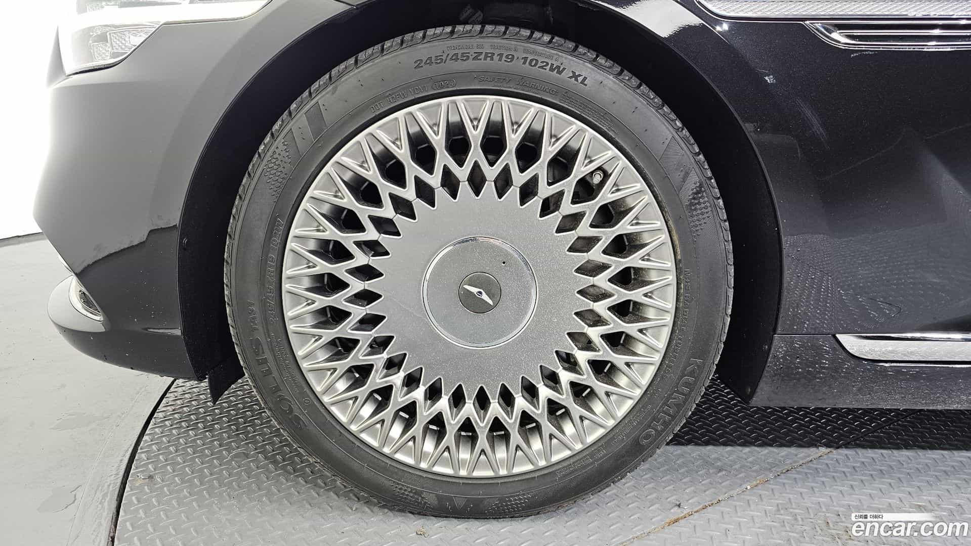 G90 Genesis 2019.4-OUTER-005