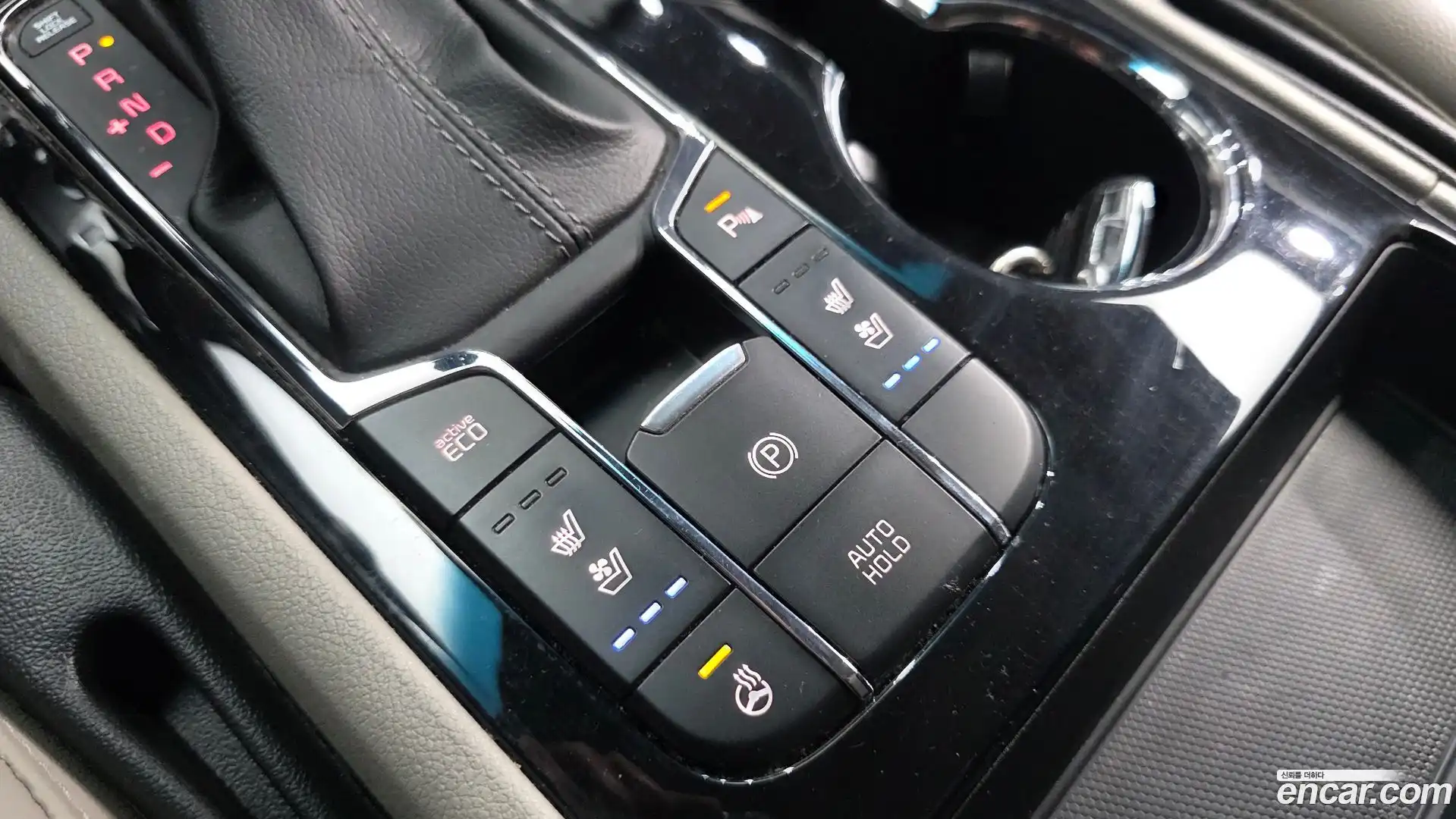 Canival Kia 2019.1-OPTION-044