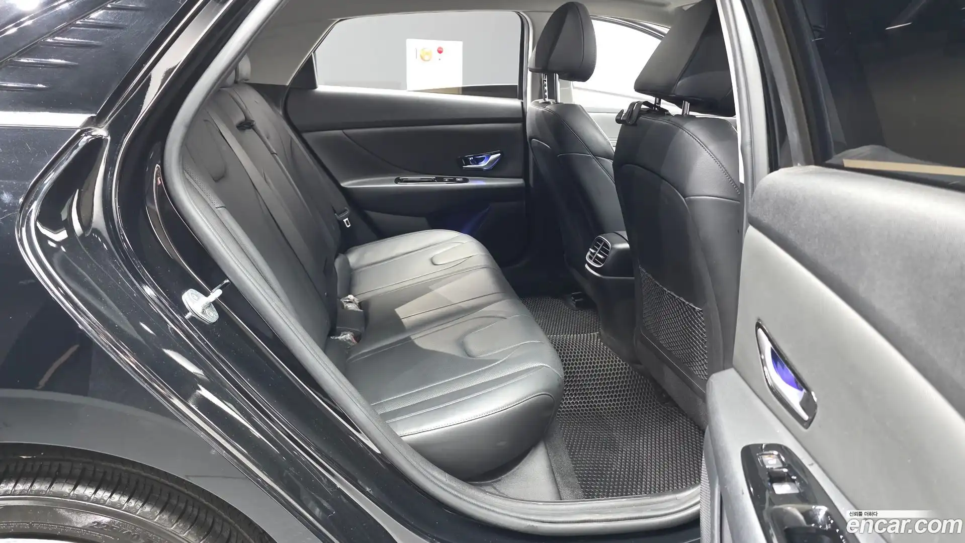 AVANTE Hyundai 2020.5-OPTION-016