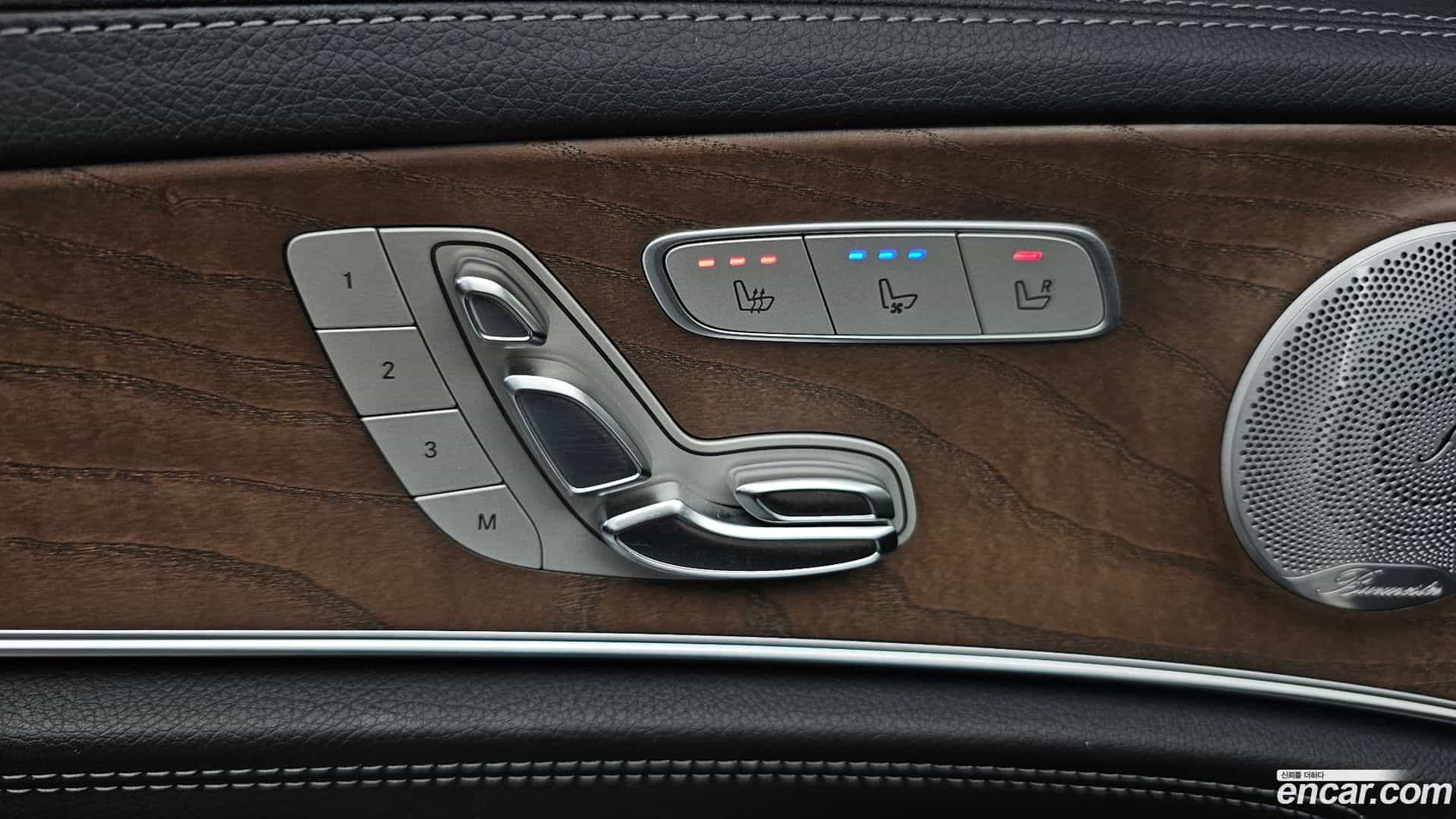 E-Class Mercedes-Benz 2019.0-OPTION-042