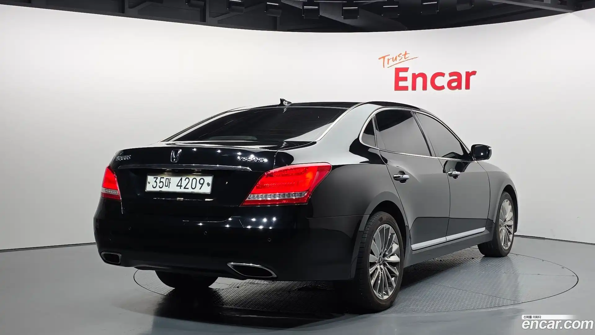 Equus Hyundai 2013.2-OUTER-002