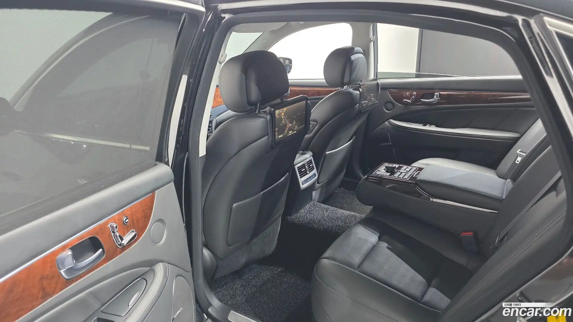 Equus Hyundai 2013.2-OPTION-021