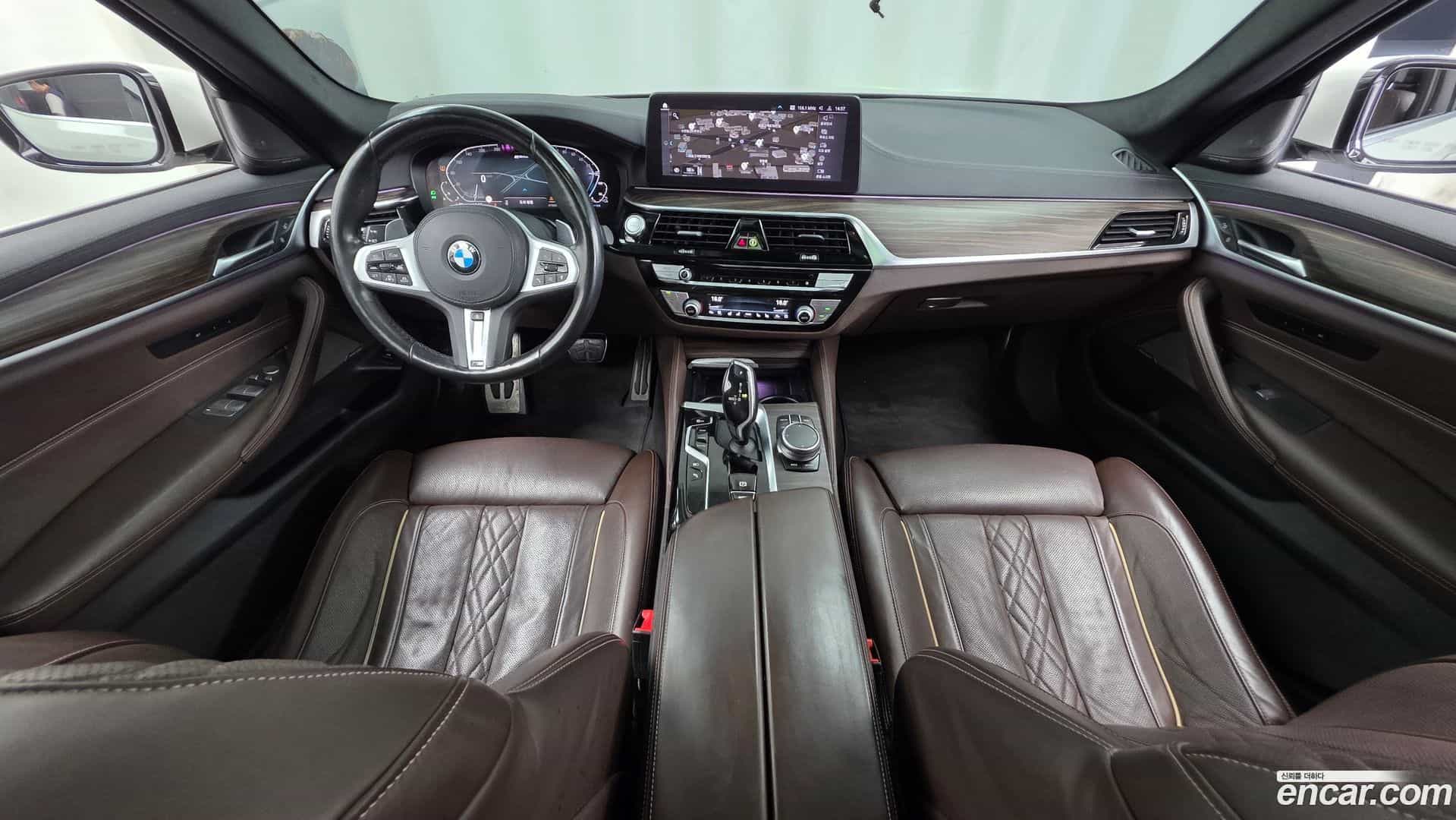 5-Series BMW 2021.0-INNER-007