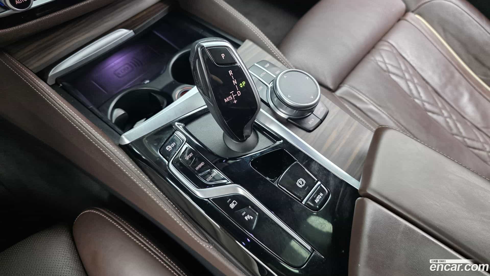 5-Series BMW 2021.0-INNER-009
