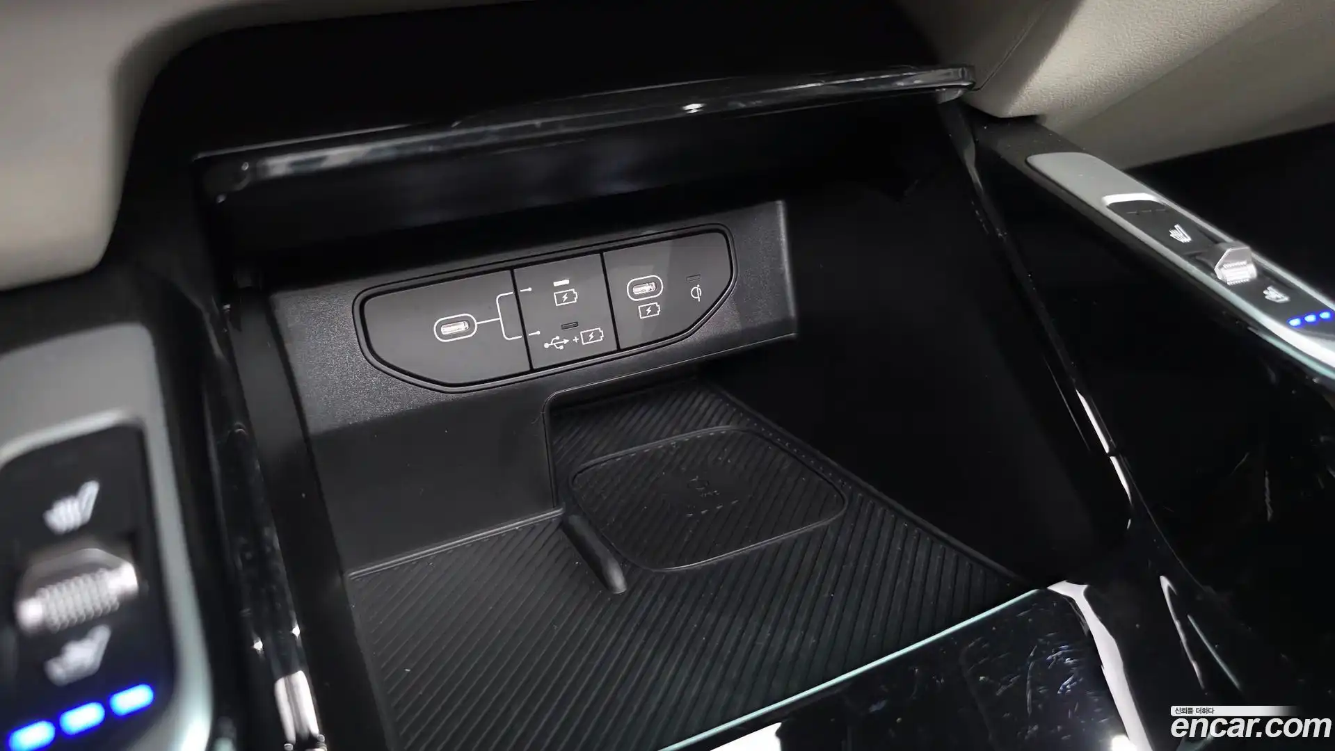 Sorento Kia 2025.7-INNER-036