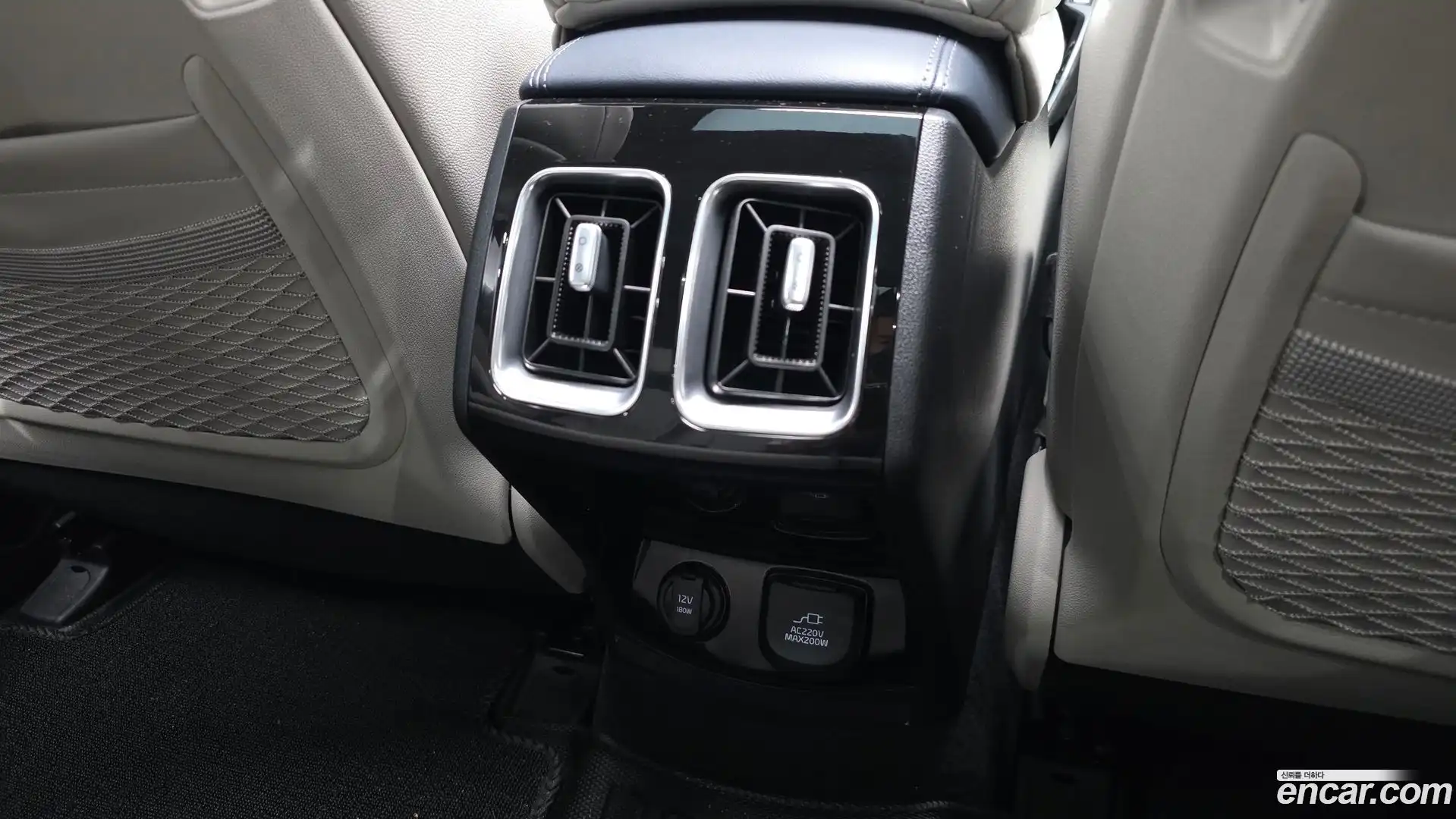 Sorento Kia 2025.7-OPTION-048