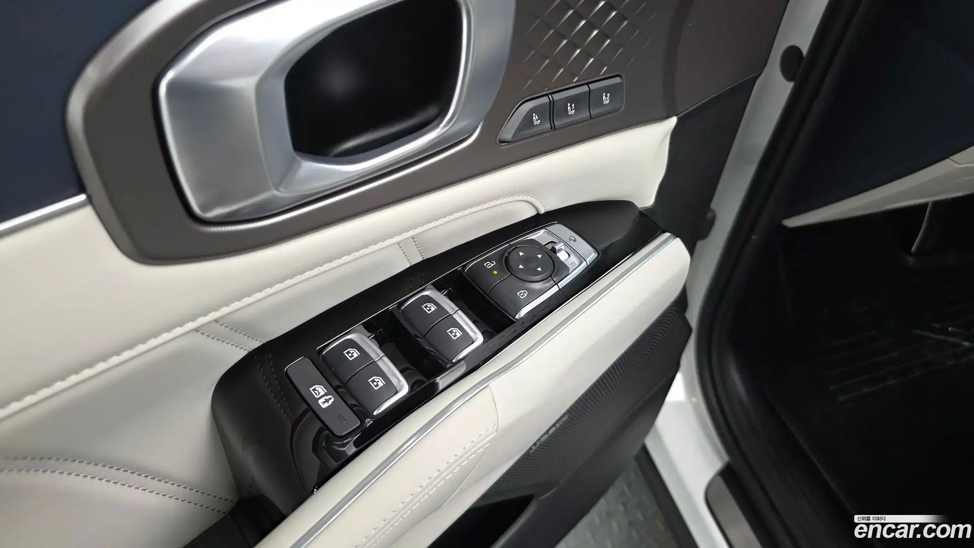 Sorento Kia 2025.7-OPTION-054